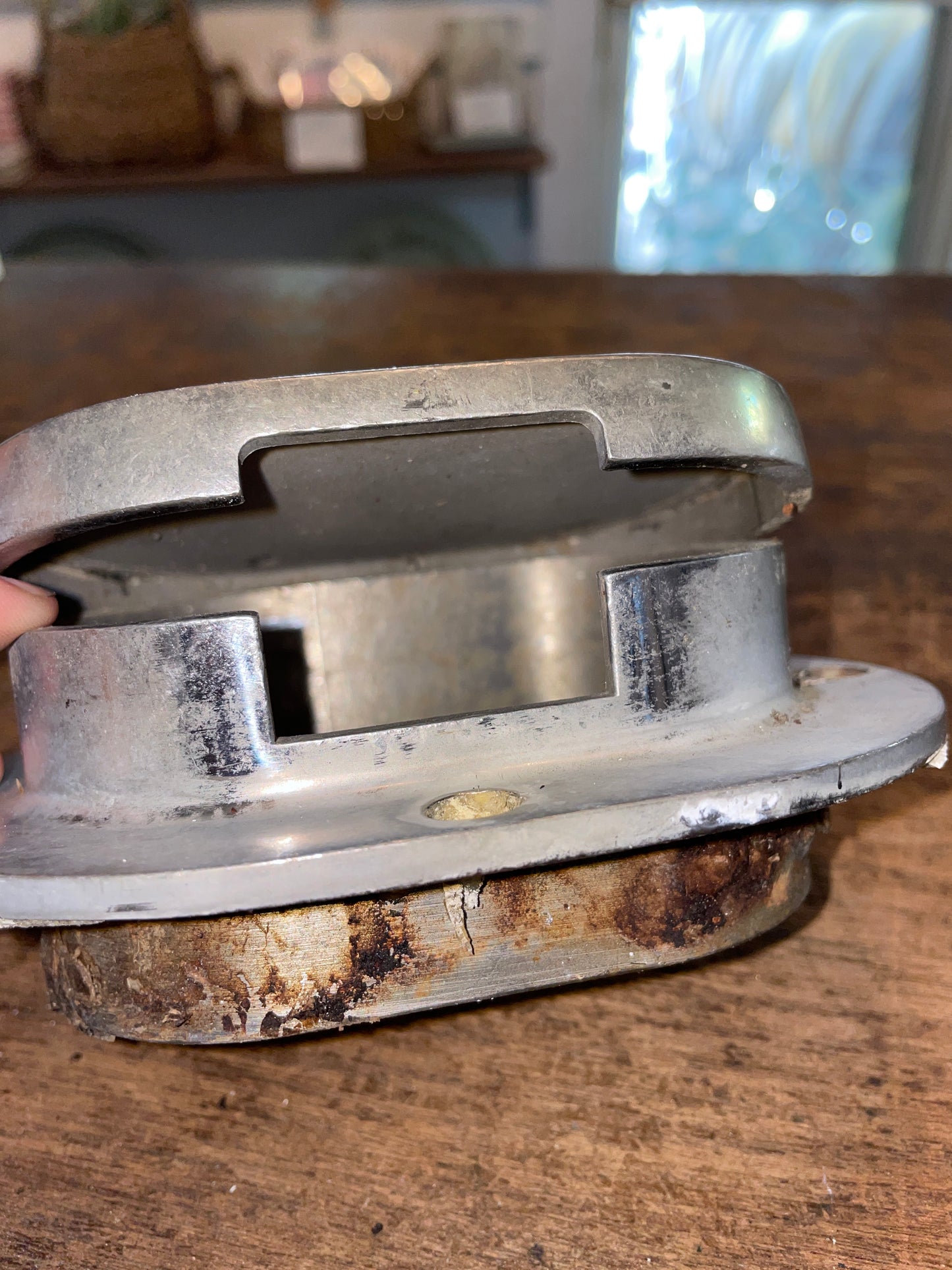 Stainless Spring Close Oval Deck Pipe ID 4 1/8” x 2 3/4”