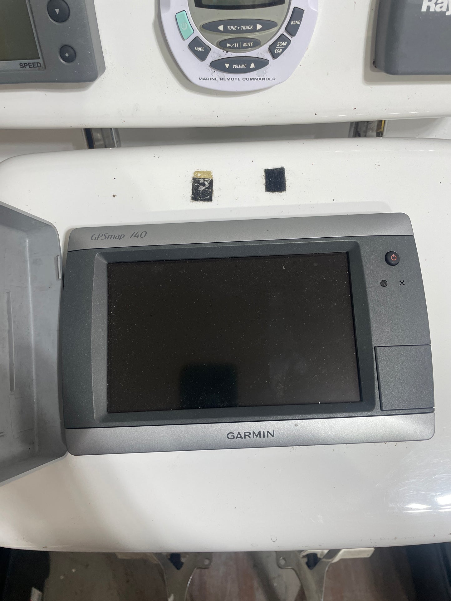 60" Tall Bent Pedestal Guard With Garmin & Raymarine Electronics