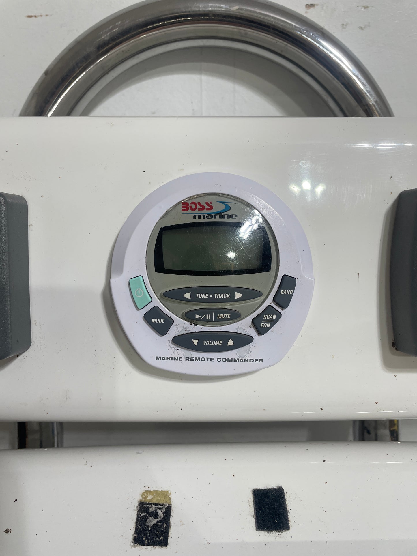 60" Tall Bent Pedestal Guard With Garmin & Raymarine Electronics