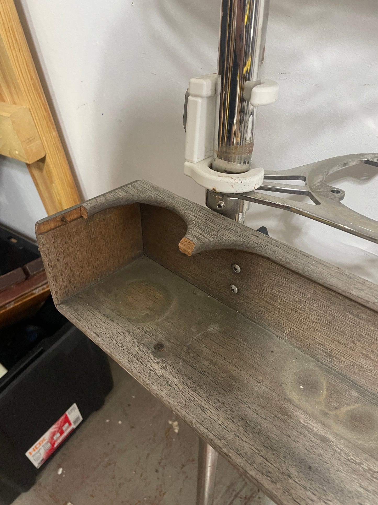 60" Tall Bent Pedestal Guard With Garmin & Raymarine Electronics