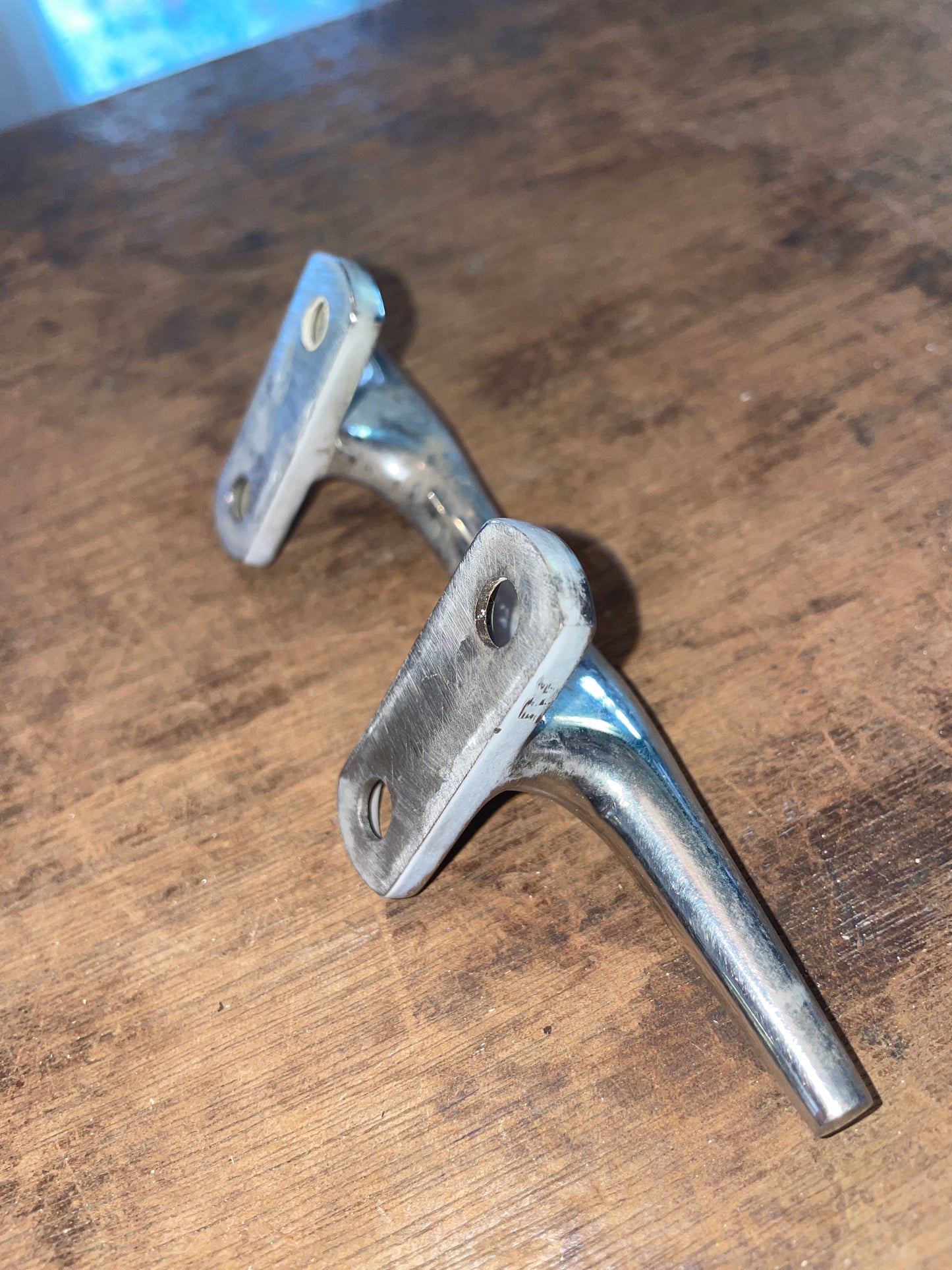 6” Stainless Steel Skinny Body Cleat