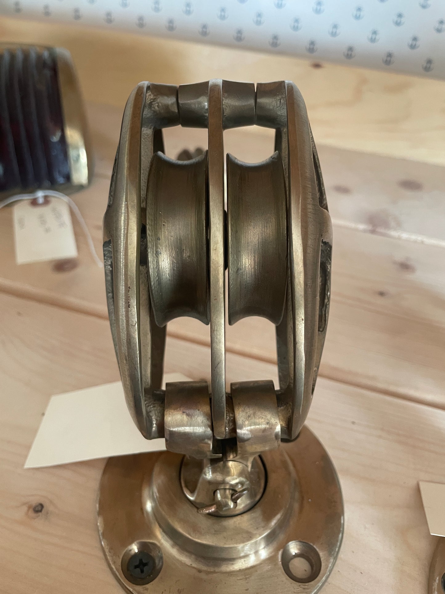 double sheaved swivel deck block
