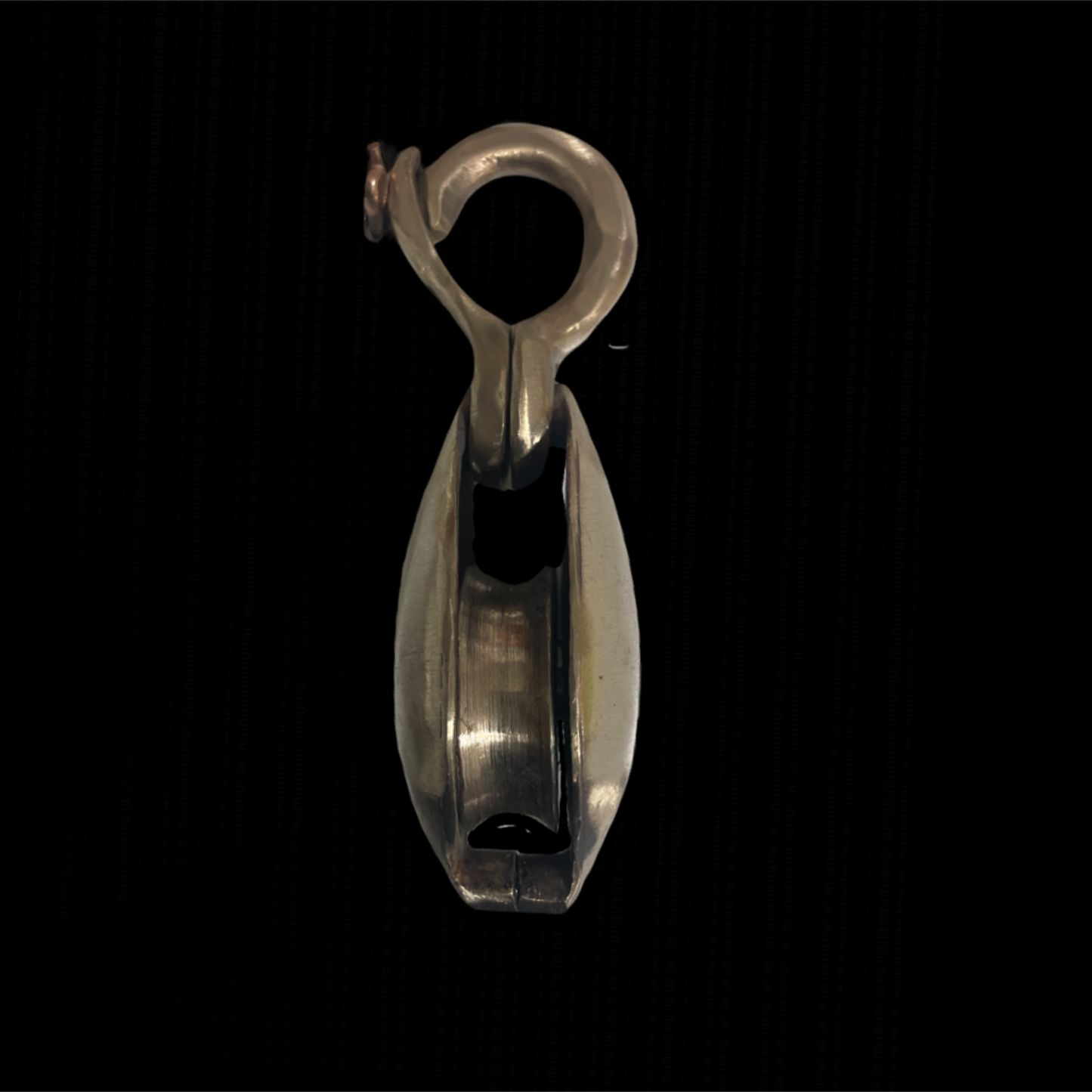 side view block with sister hooks