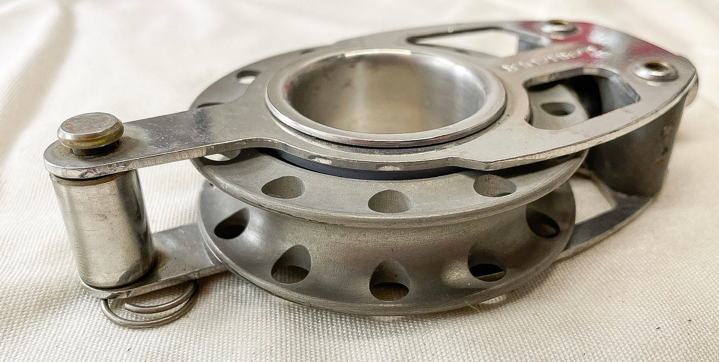 Garhauer Metal Single Block Fits Up To 1/2” Line (3” Sheave) WITH Beckett