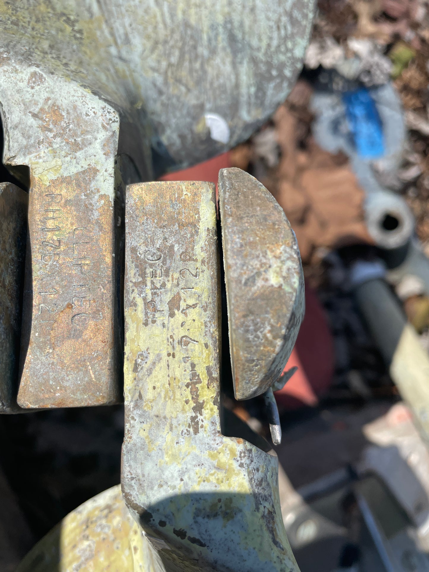 Folding Propeller RH17D x 12P With 1 3/8” Shaft