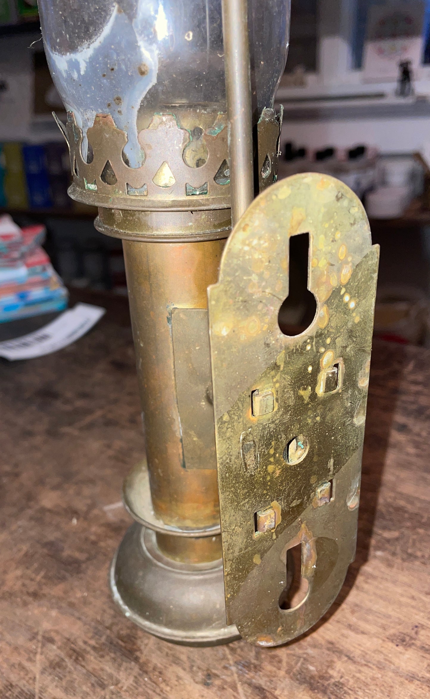 Vintage Brass Oil Lamp Wall Mount Handheld Light