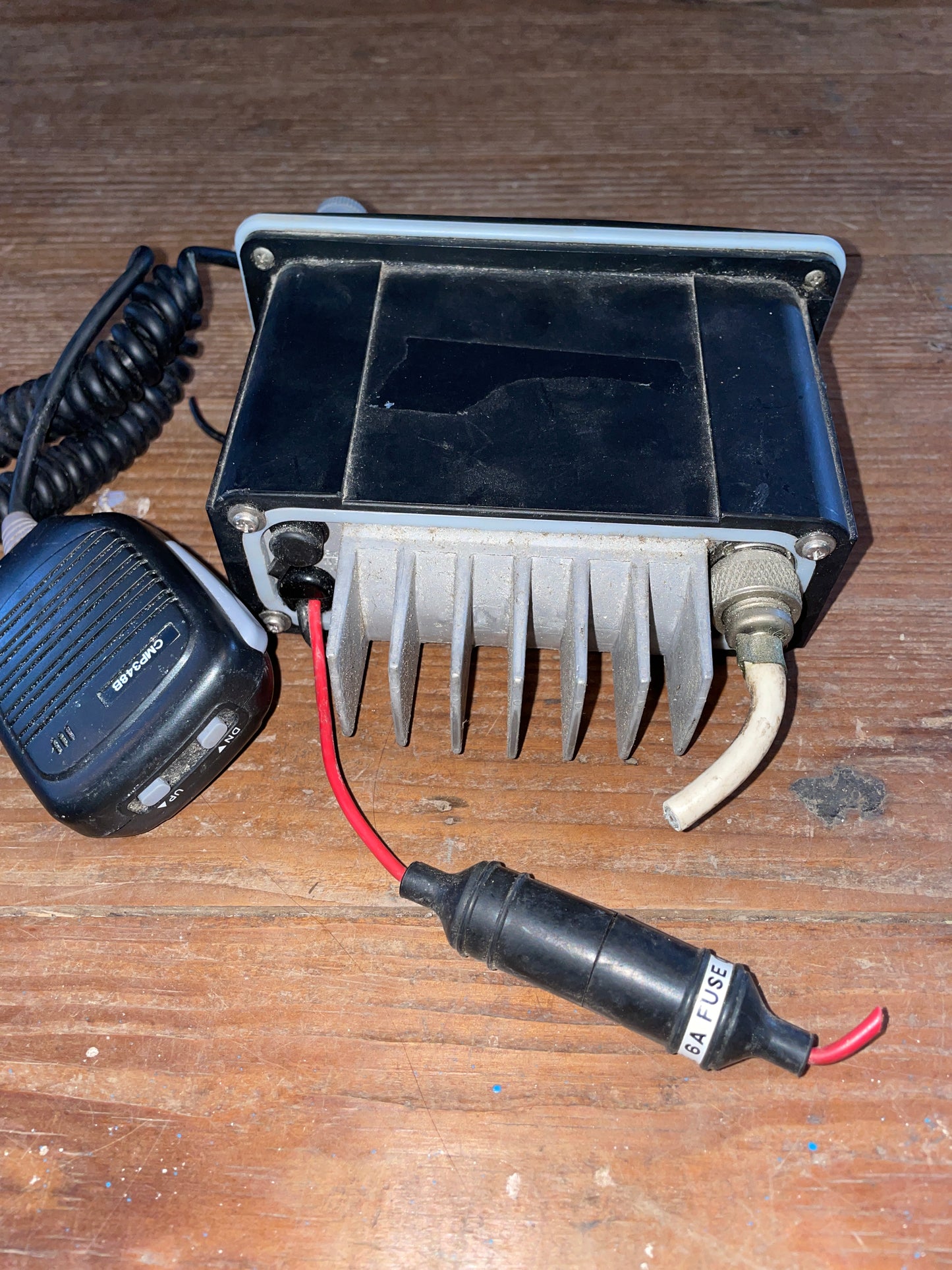 Standard Horizon (Horizon Eclipse+) VHF/FM Marine Radio Model # GX1250S