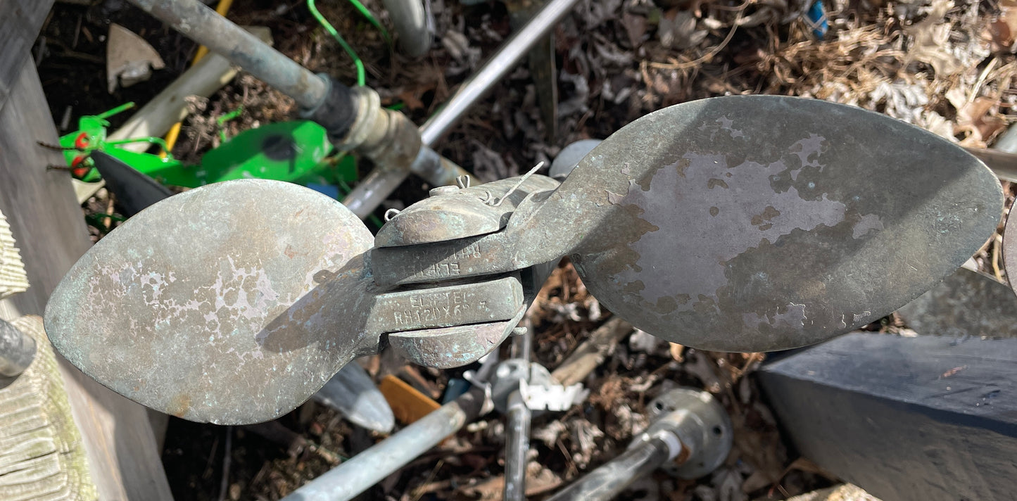 Folding Propeller RH12D x 6P 1” Shaft