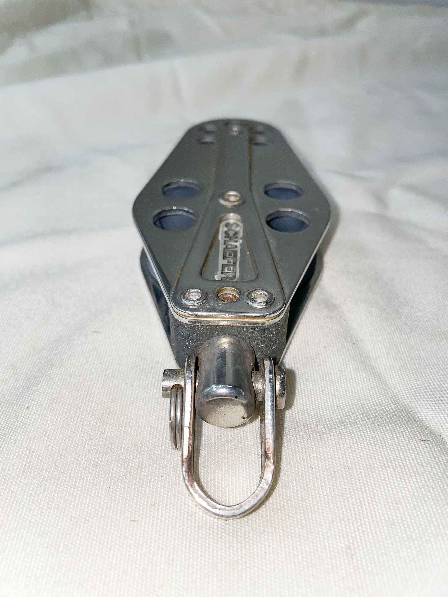 Schaefer Swivel Fiddle Block -2 3/8” Widest Sheave 1 5/8” Smallest Sheave (3/8” Line)