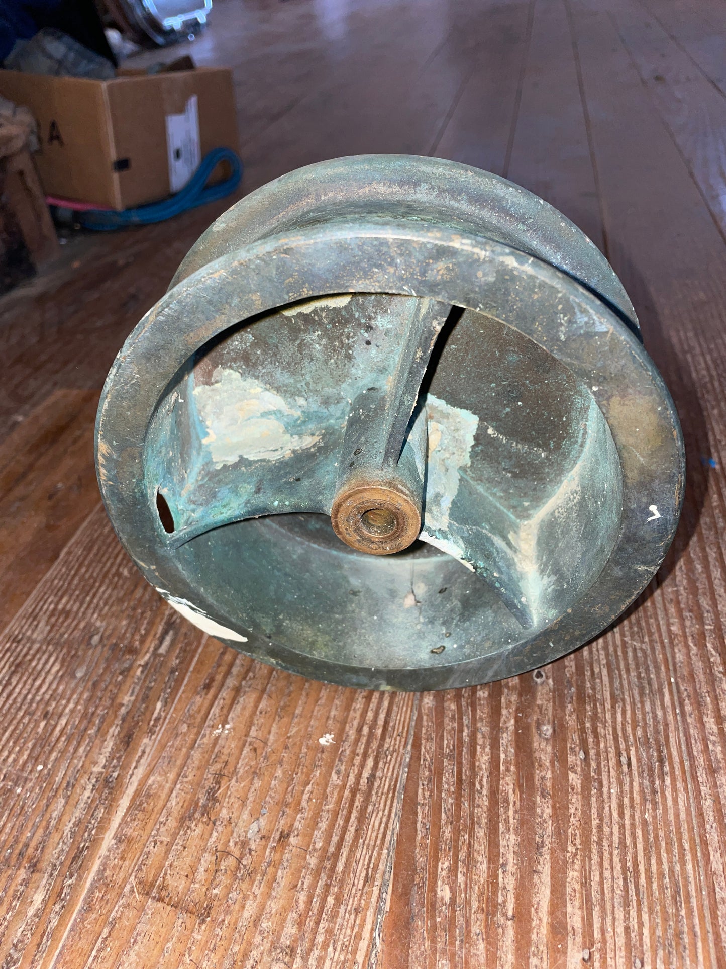 Vintage Bronze Center Board Winch