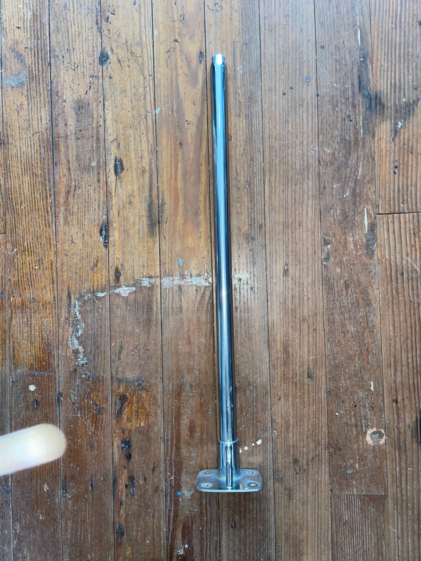 Oday 25 Stainless Stanchion - 24 1/2”
