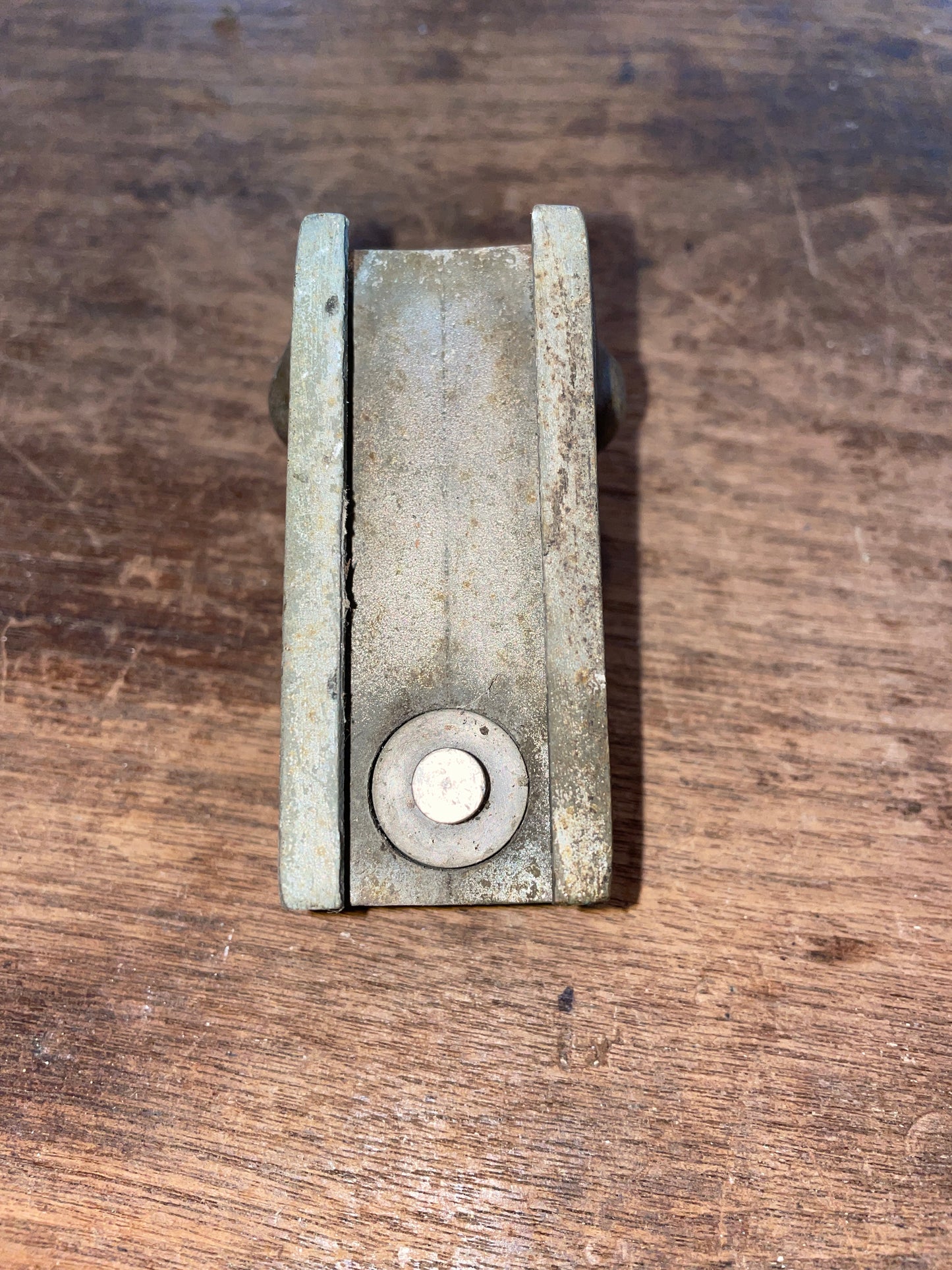 Bronze Pull Stop Spinnaker Track Car 1”