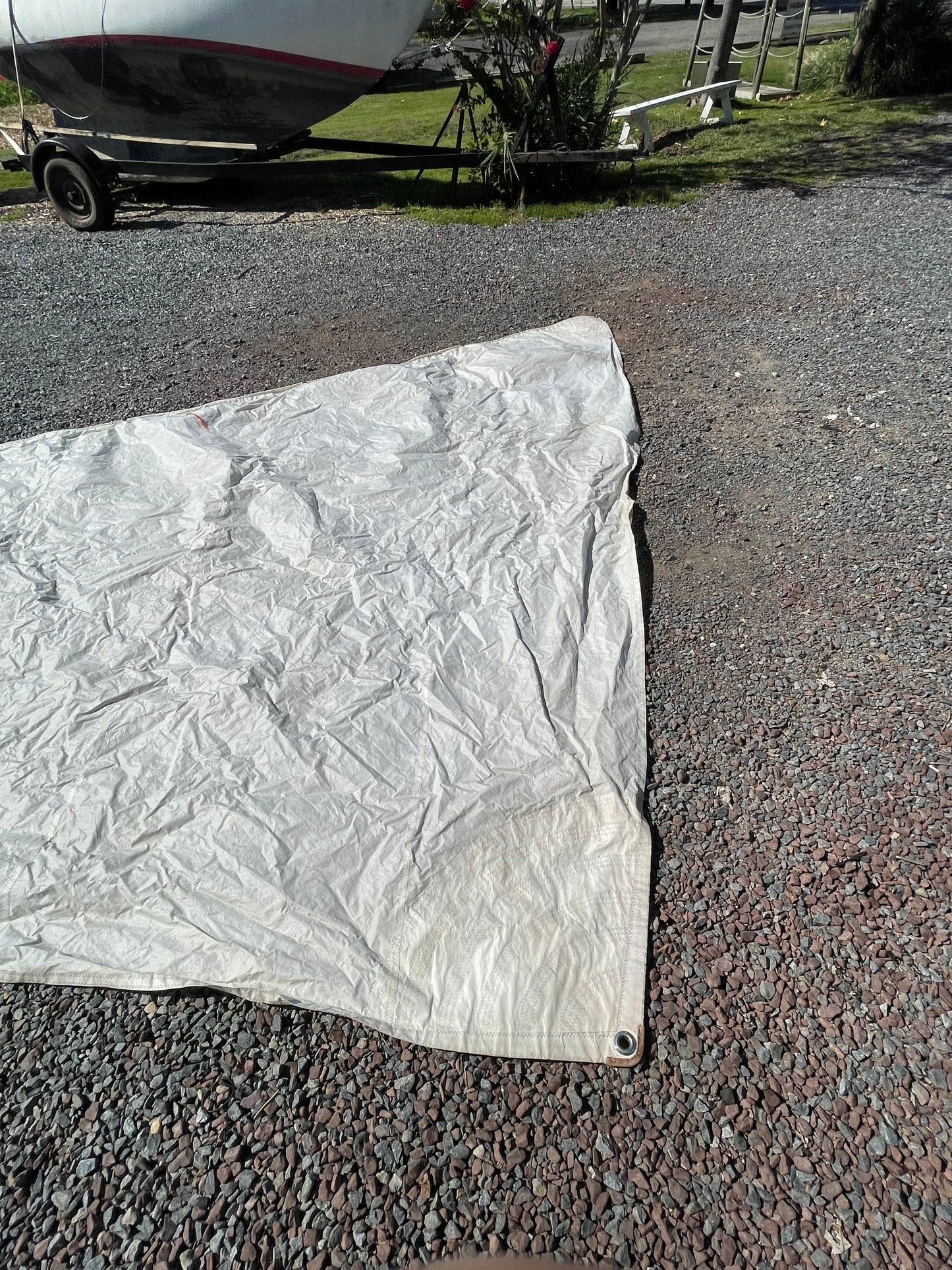 Australian Racing Designs Mainsail Off Catalina 27 30'11" x 27'8" x 12'4"