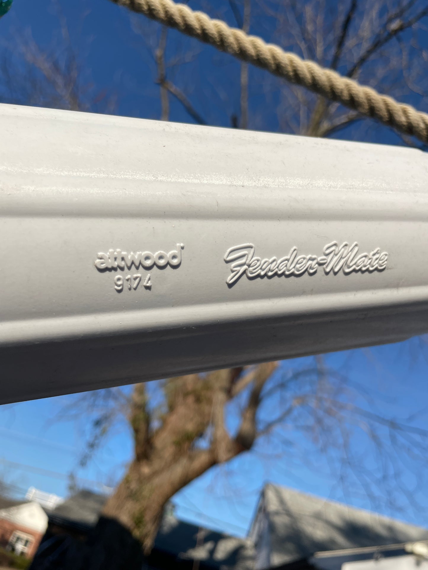 Fender-Mate Attwood 9174 16" Long double ended Bumper - Fender