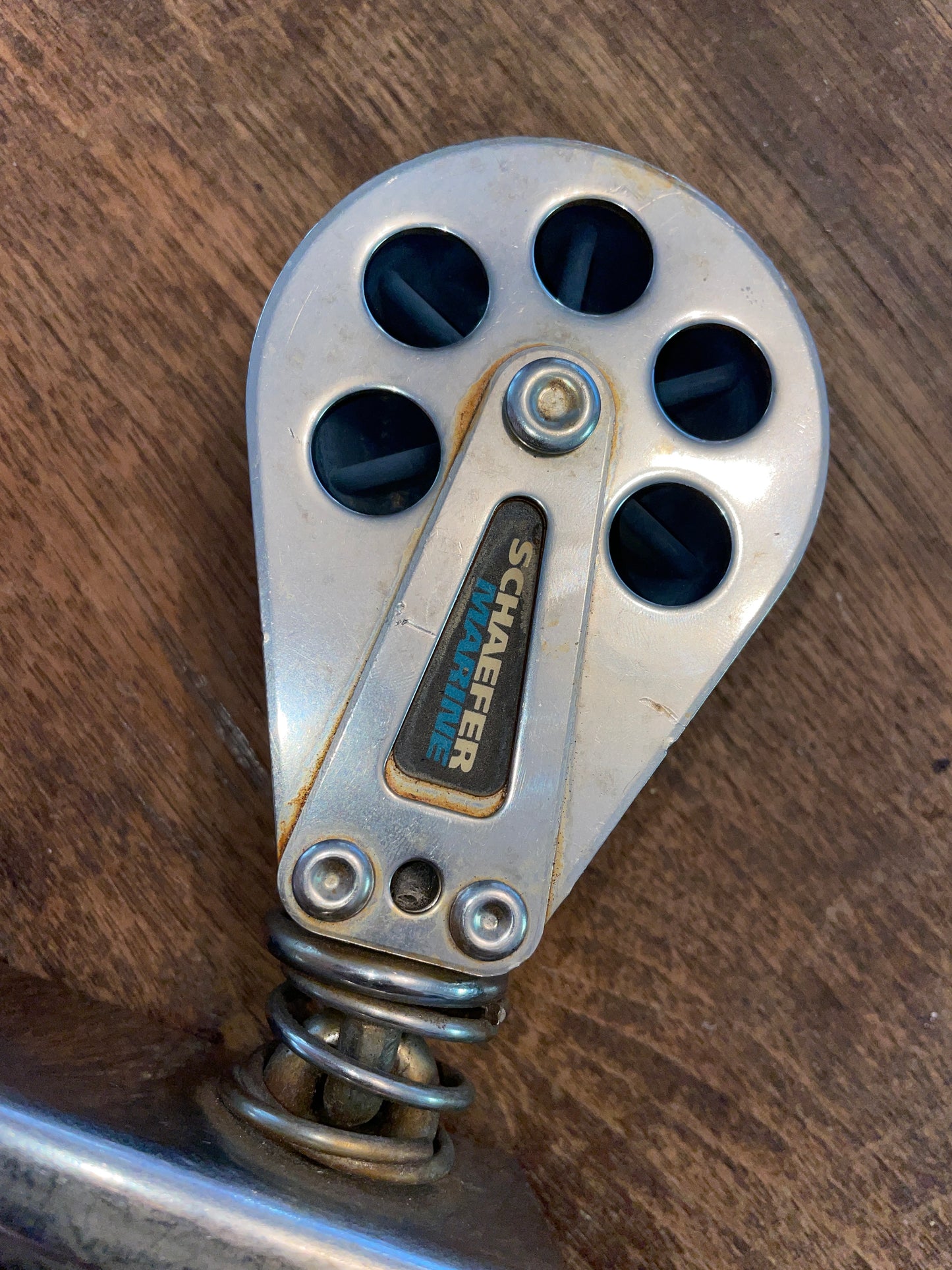 Schaefer 5/8" Spring Block With 1 3/8" Track Car