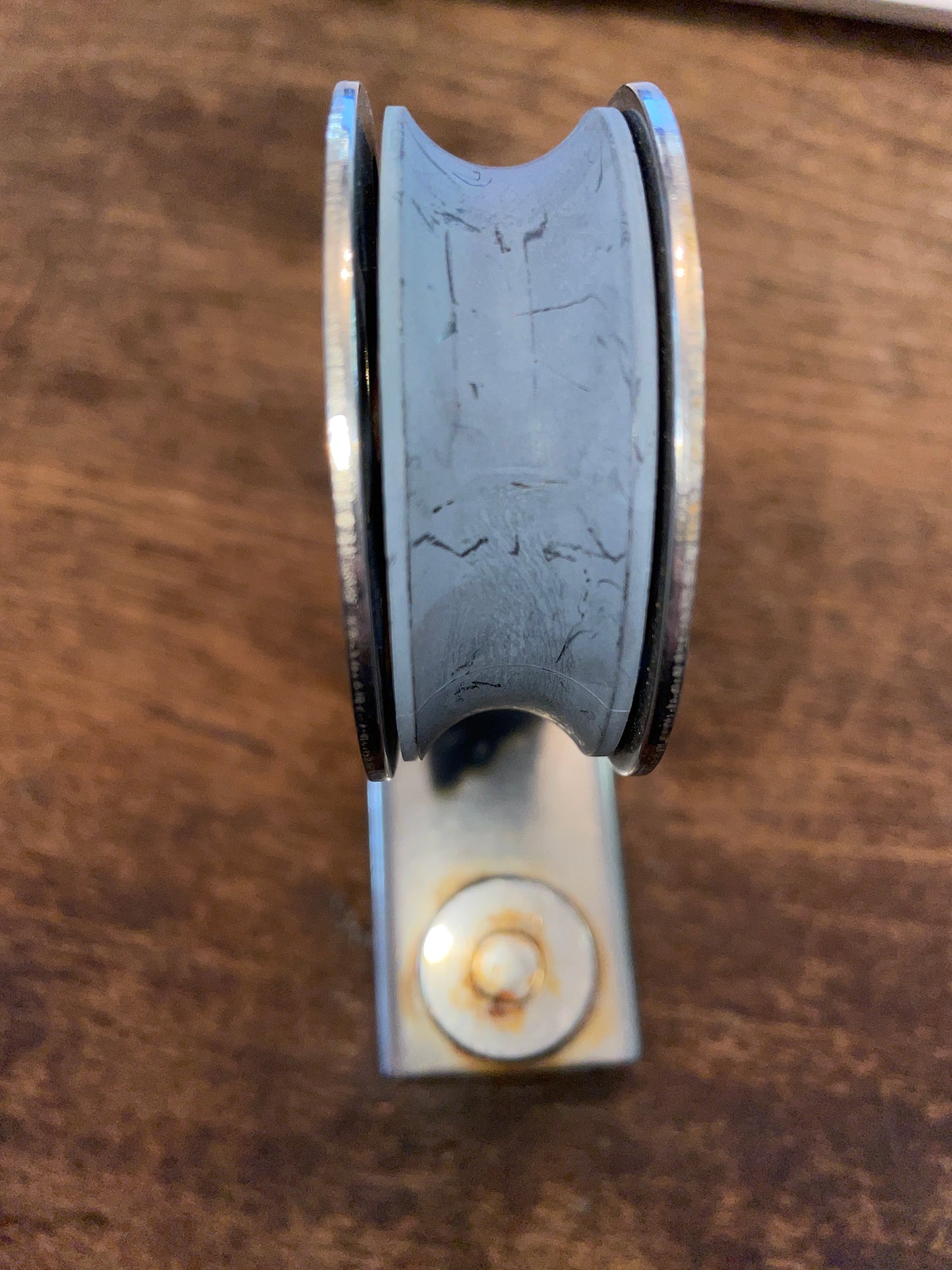 Schaefer 5/8" Spring Block With 1 3/8" Track Car