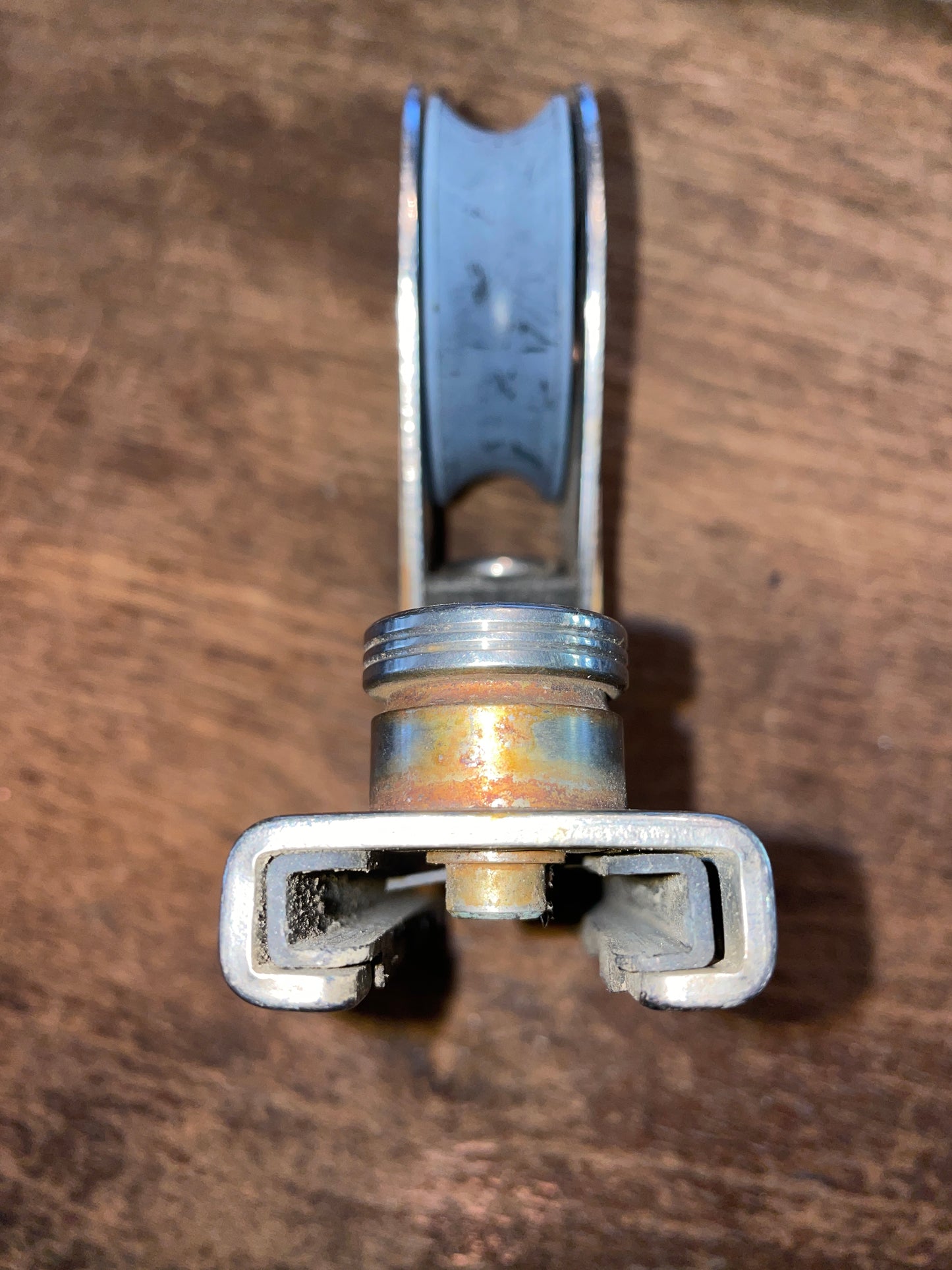Schaefer 5/8" Spring Block With 1 3/8" Track Car