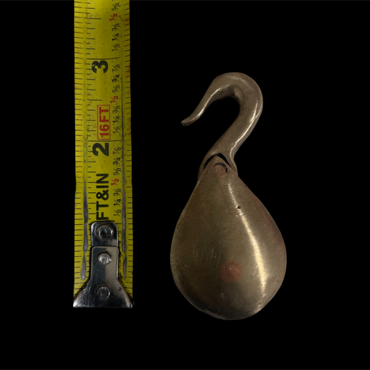 Block with mouseable hook