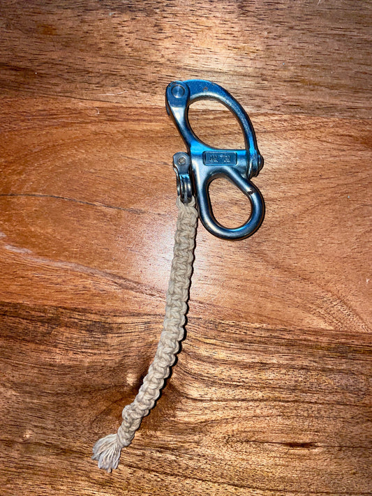 Nicro Marine Fixed Bail Shackle - 5/8” Eye