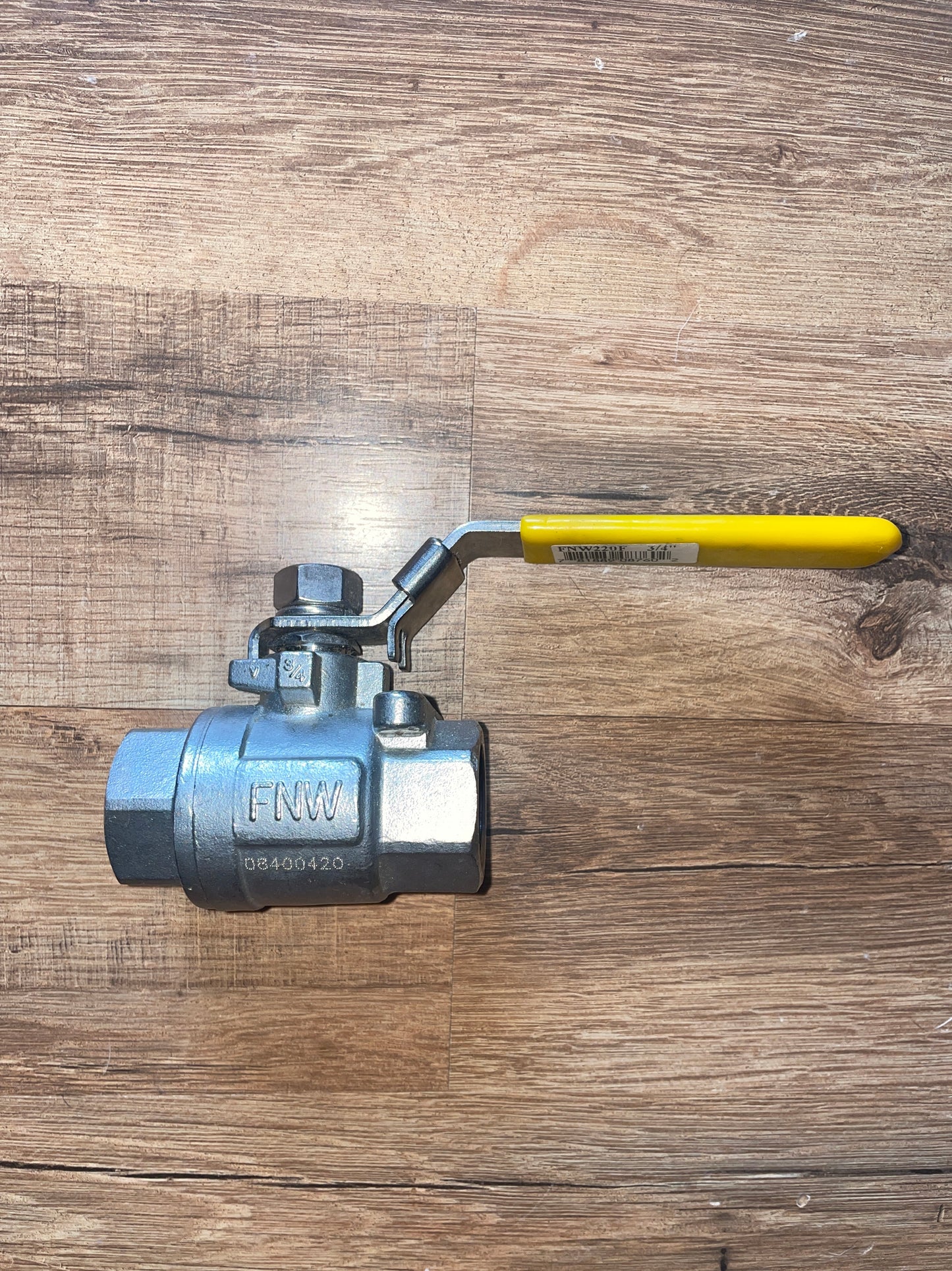 FNW 3/4” 2000 WOG Ball Valve FIG. 220