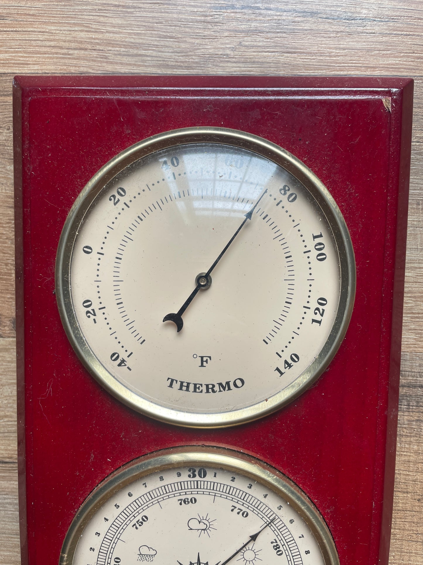 Thermostat, Barometer, Hygrometer Weather Station
