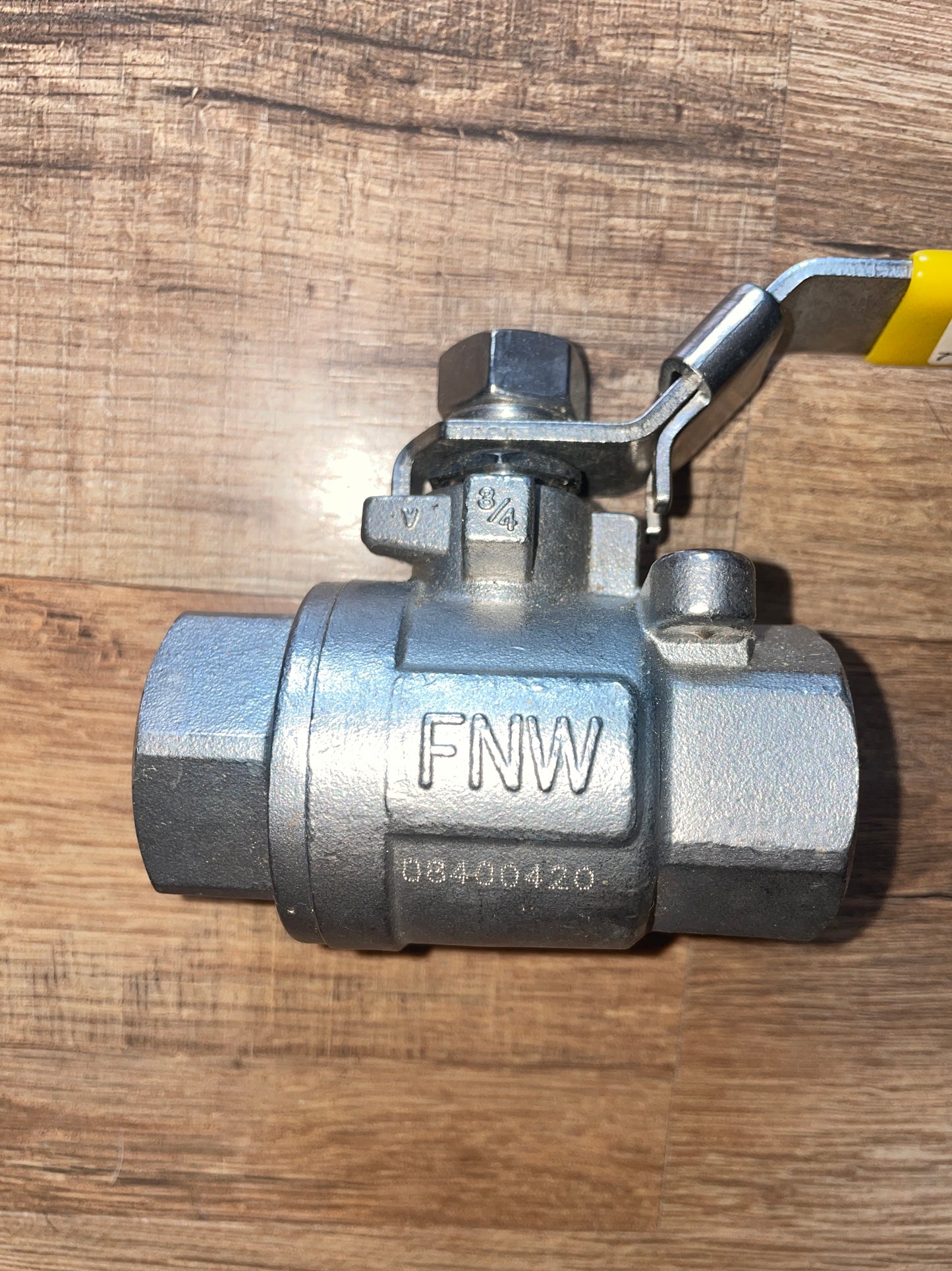 FNW 3/4” 2000 WOG Ball Valve FIG. 220