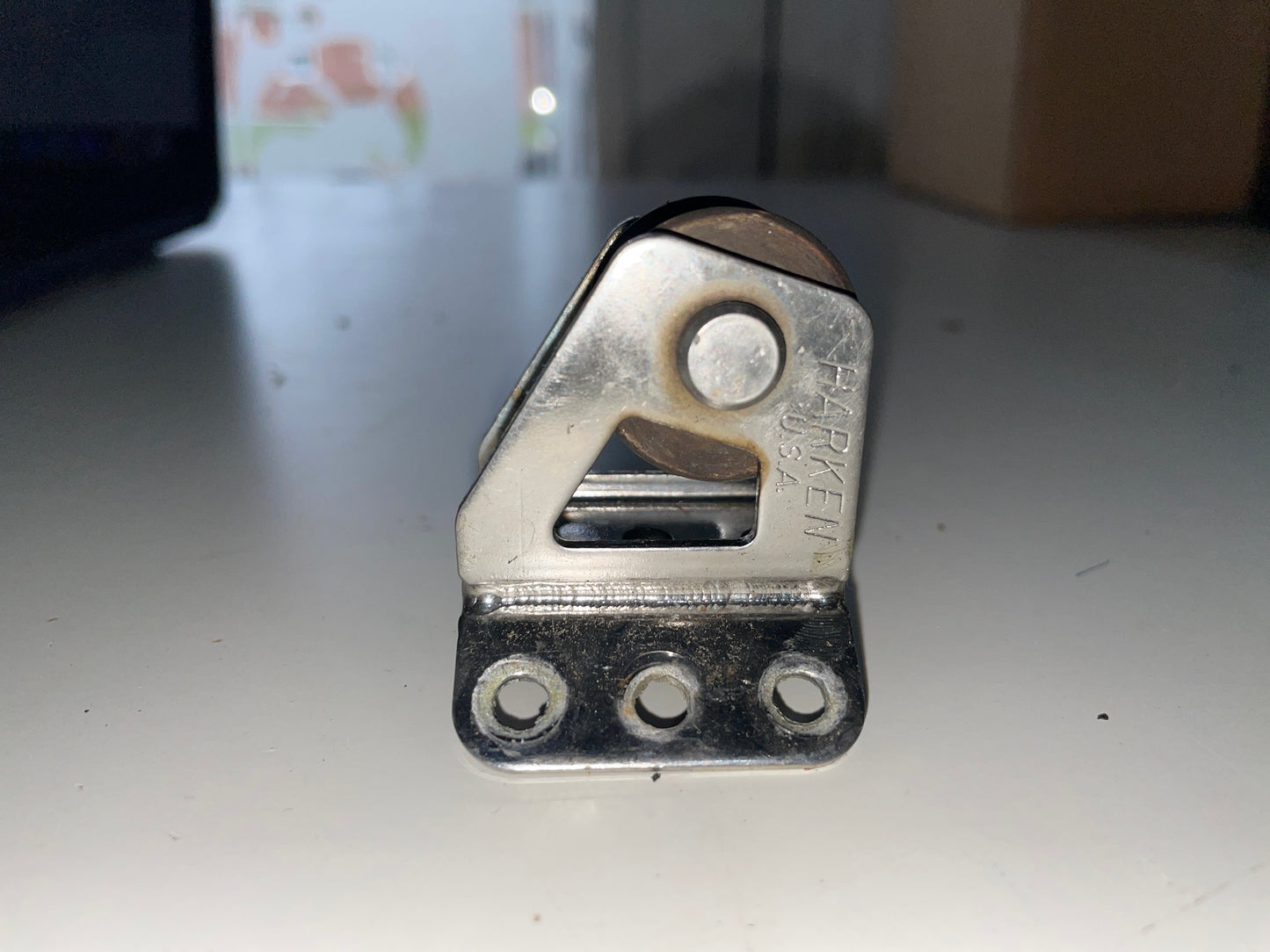 Raised Harken Lead Block - 1" Sheave - 5/8" Line Diameter