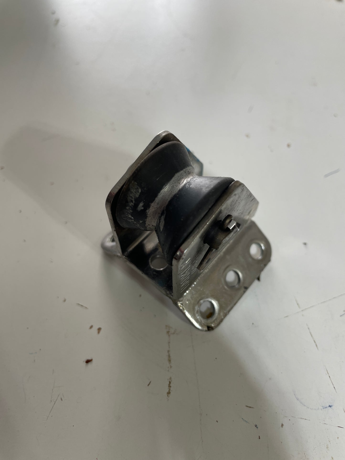 Raised Harken Lead Block - 1" Sheave - 5/8" Line Diameter