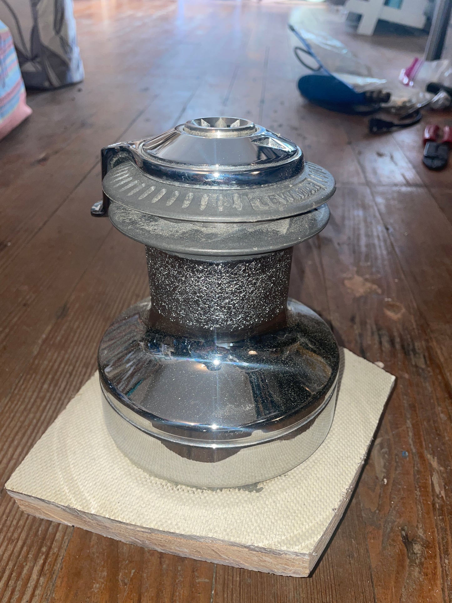 Lewmar 30 Self Tailing Winch