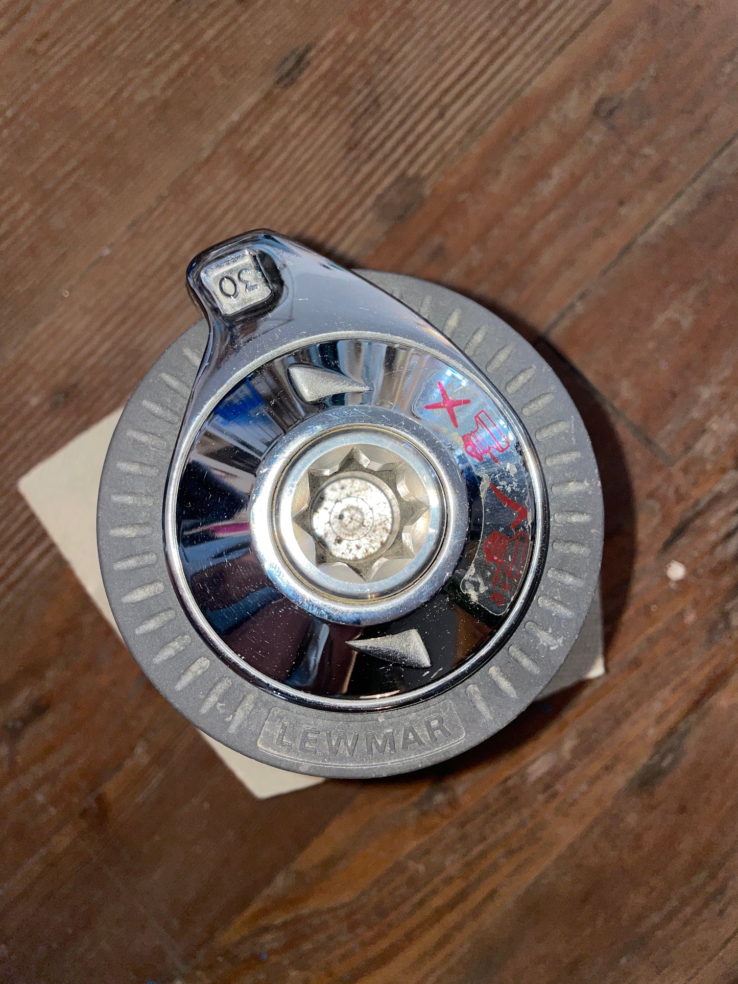 Lewmar 30 Self Tailing Winch - NEWER STYLE - CHROMED OR ALUMINUM