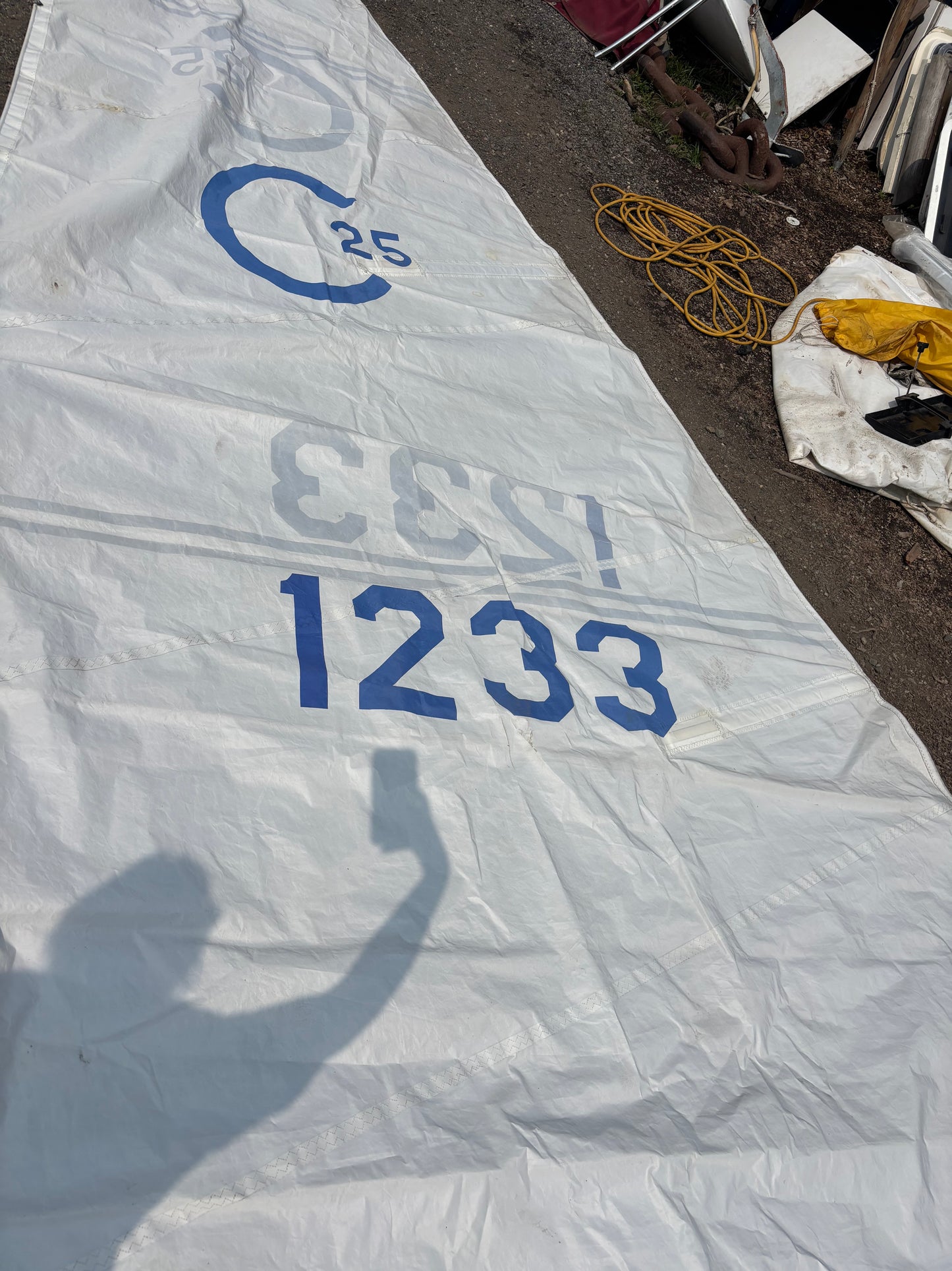 Cal 25 Main Sail - 24’4” Luff x 27’ Leech x 10’6” Foot