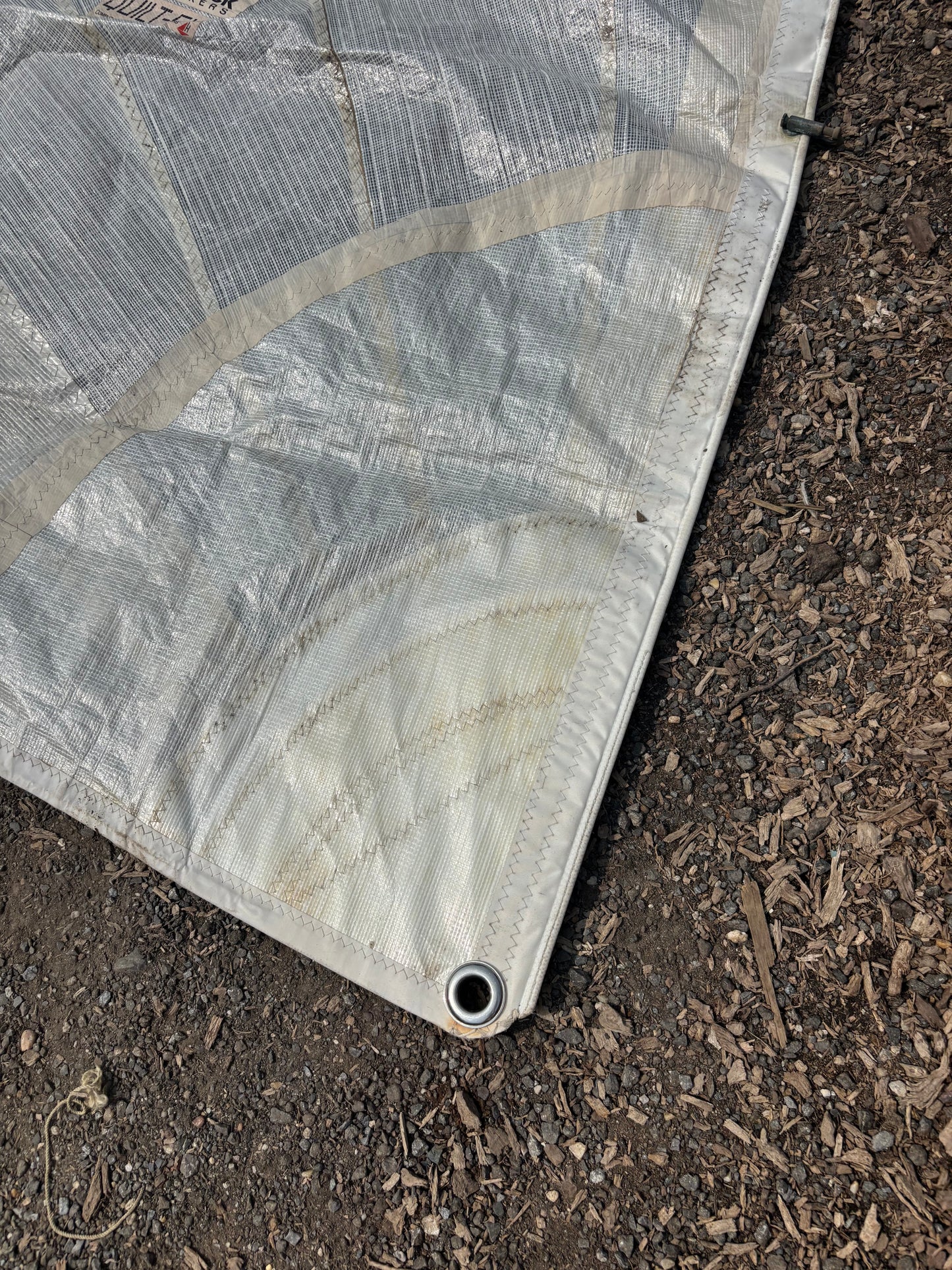 CAL 25 Performance Sail - 27’5” x 29’5” x 15’9”
