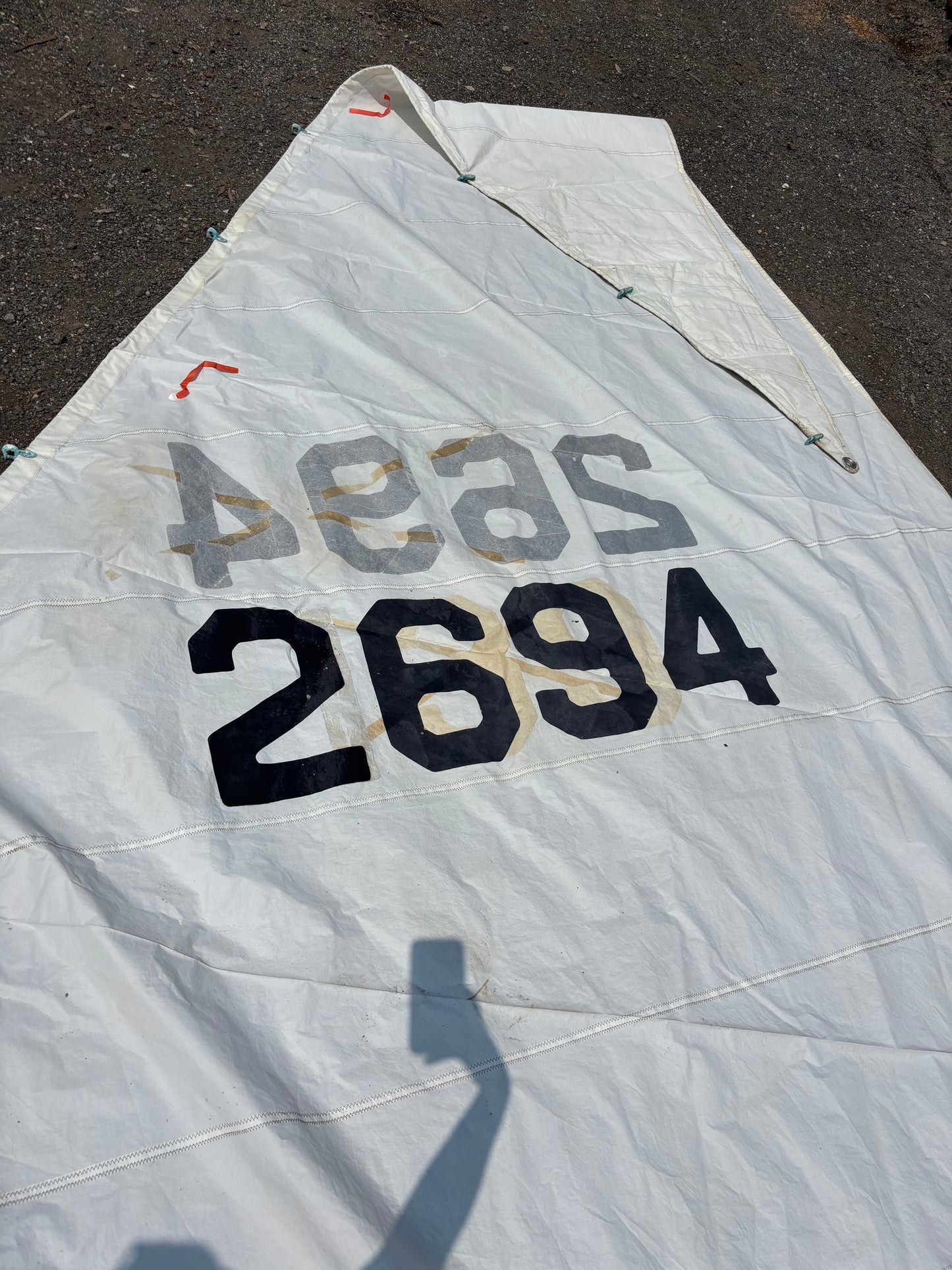 32’2” x 32’4” x 19’7” Numbered Head Sail