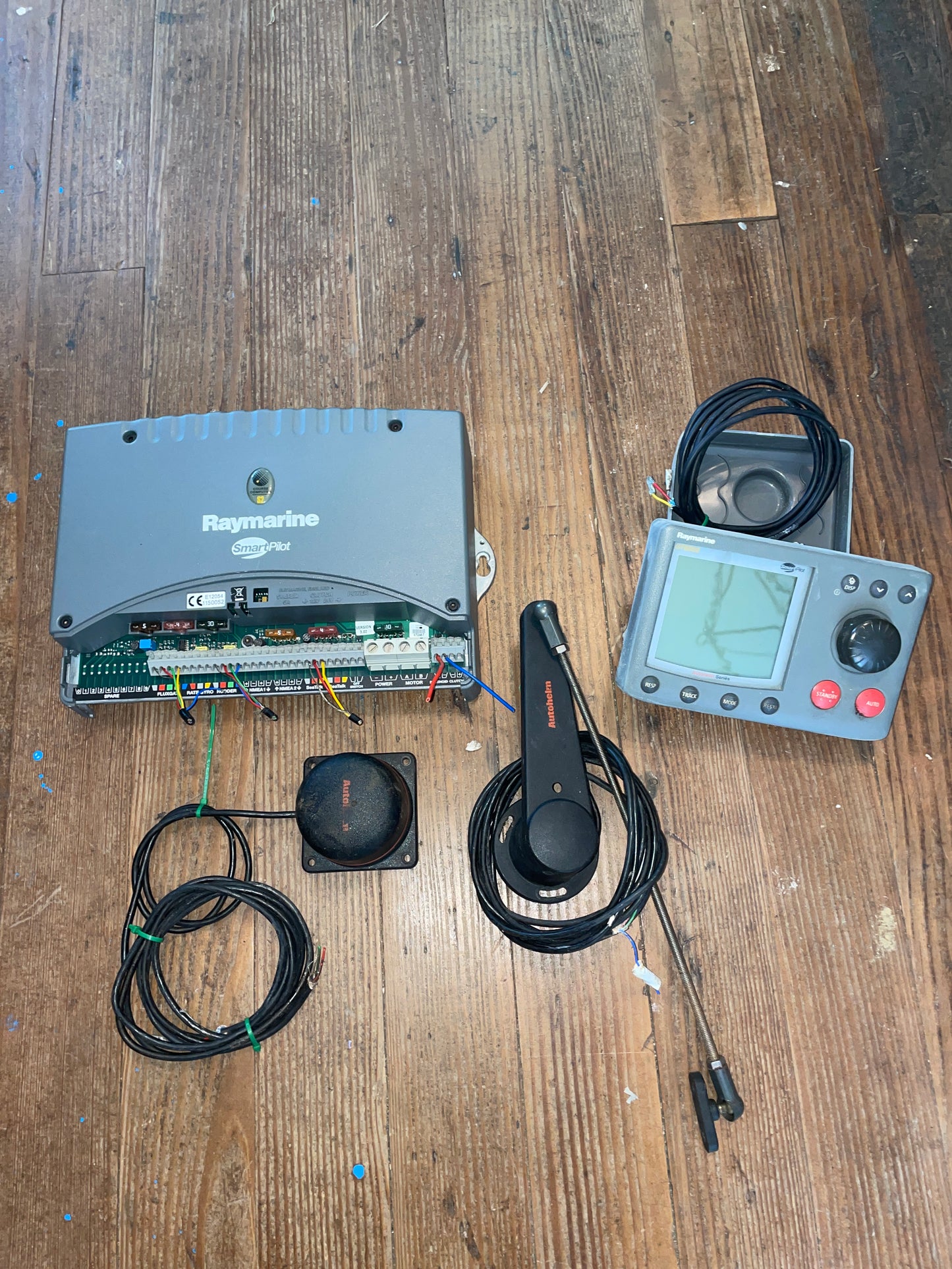 RayMarine S2 SmartPilot Computer With Controls -E12054