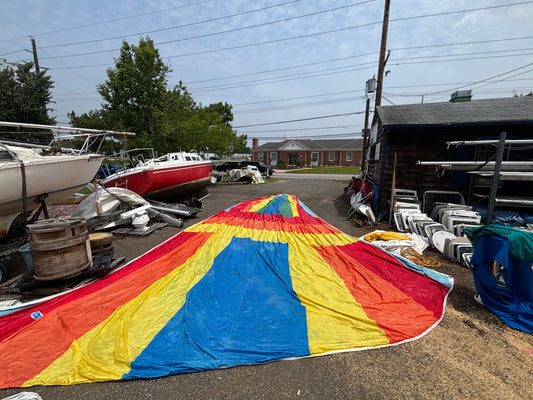 39’8” x 31” x 25’3” Spinnaker Sail