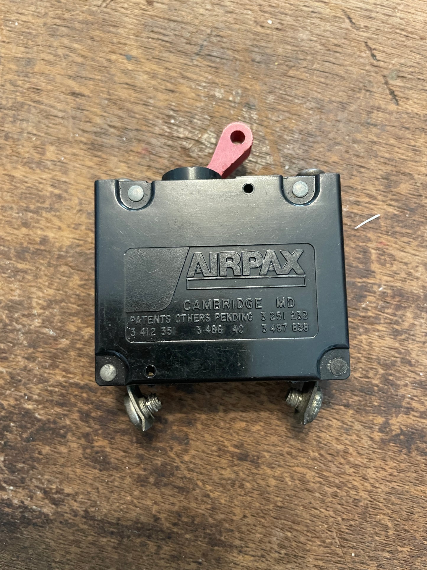 Ancor World Circuit Breaker 20 amp- AC/250-DC/65- NEW