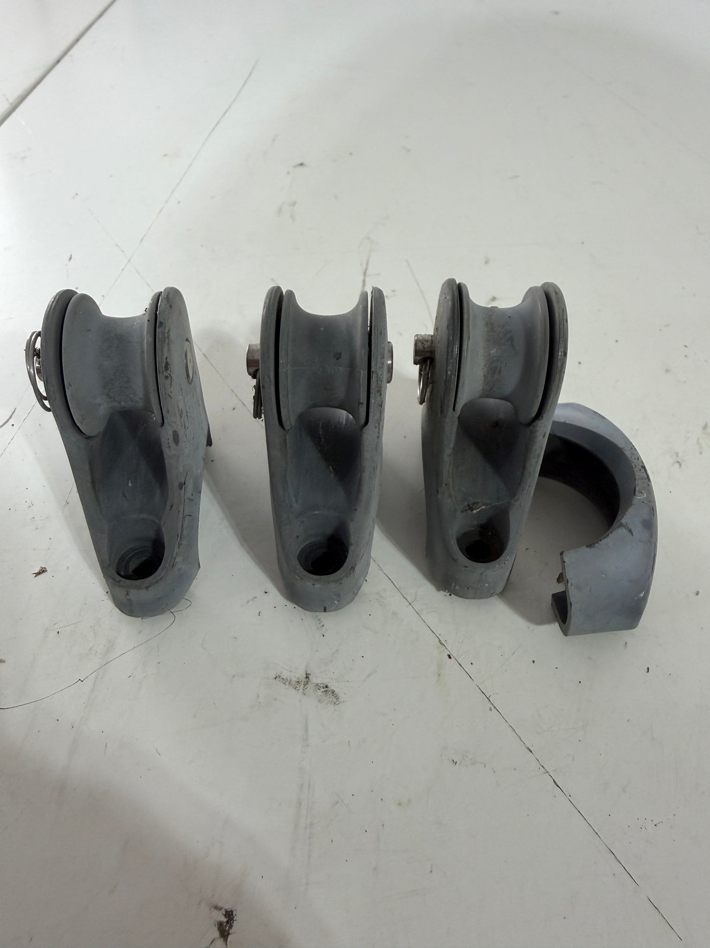 Set of 4 Spinlock Stanchion Blocks - 2 Missing the other half of mounting