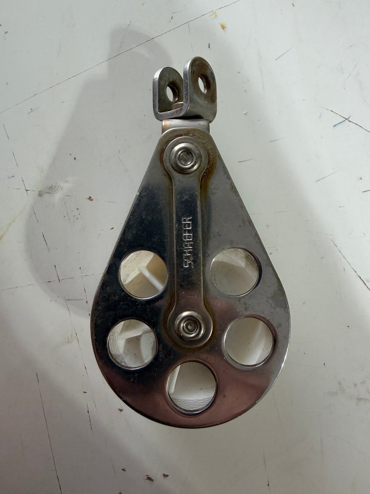 Schaefer Single Swivel Block - 2 3/8" Sheave - 5/8" Line