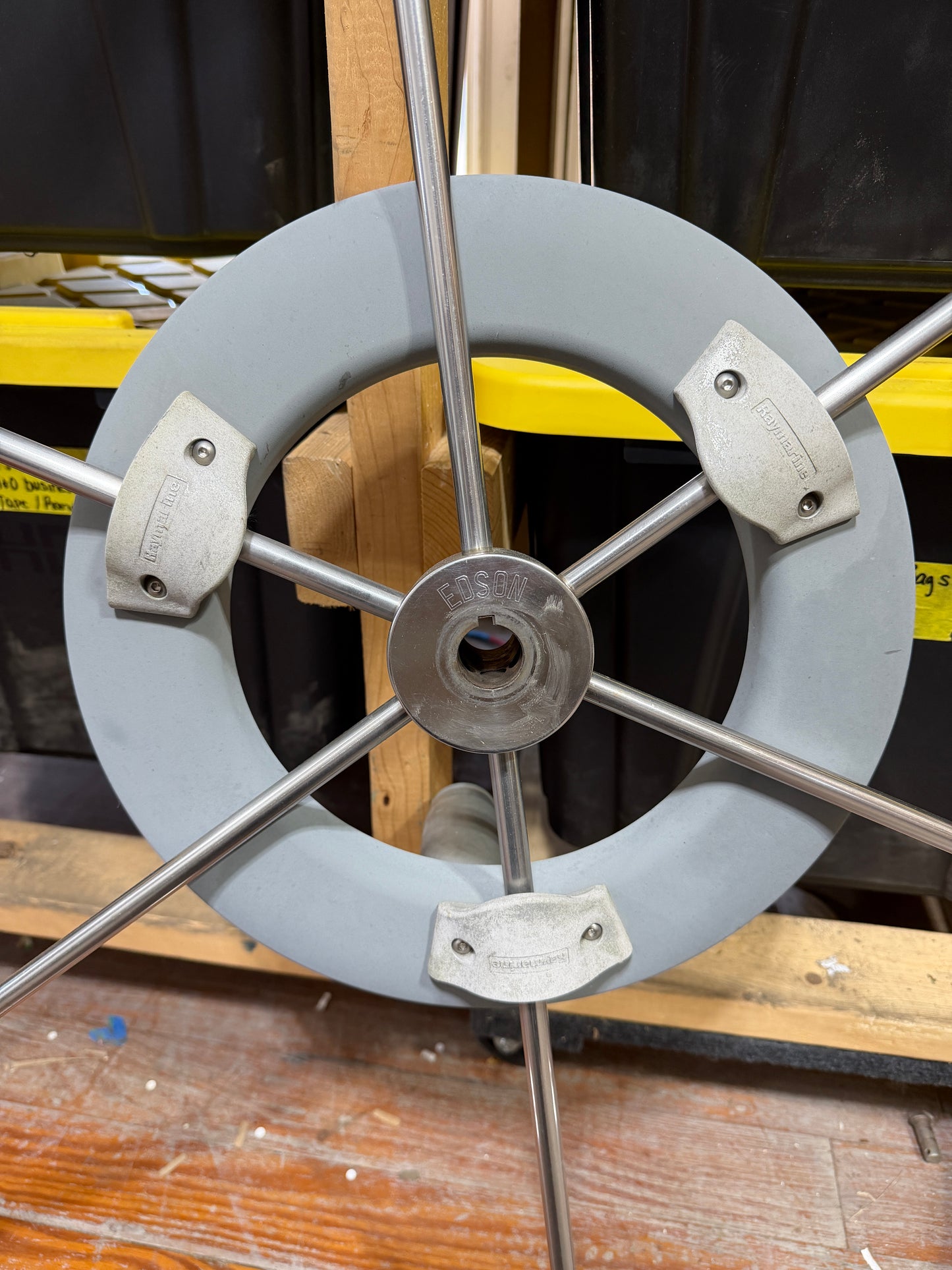 40" Edson Wheel With Raymarine Autopilot Wheel