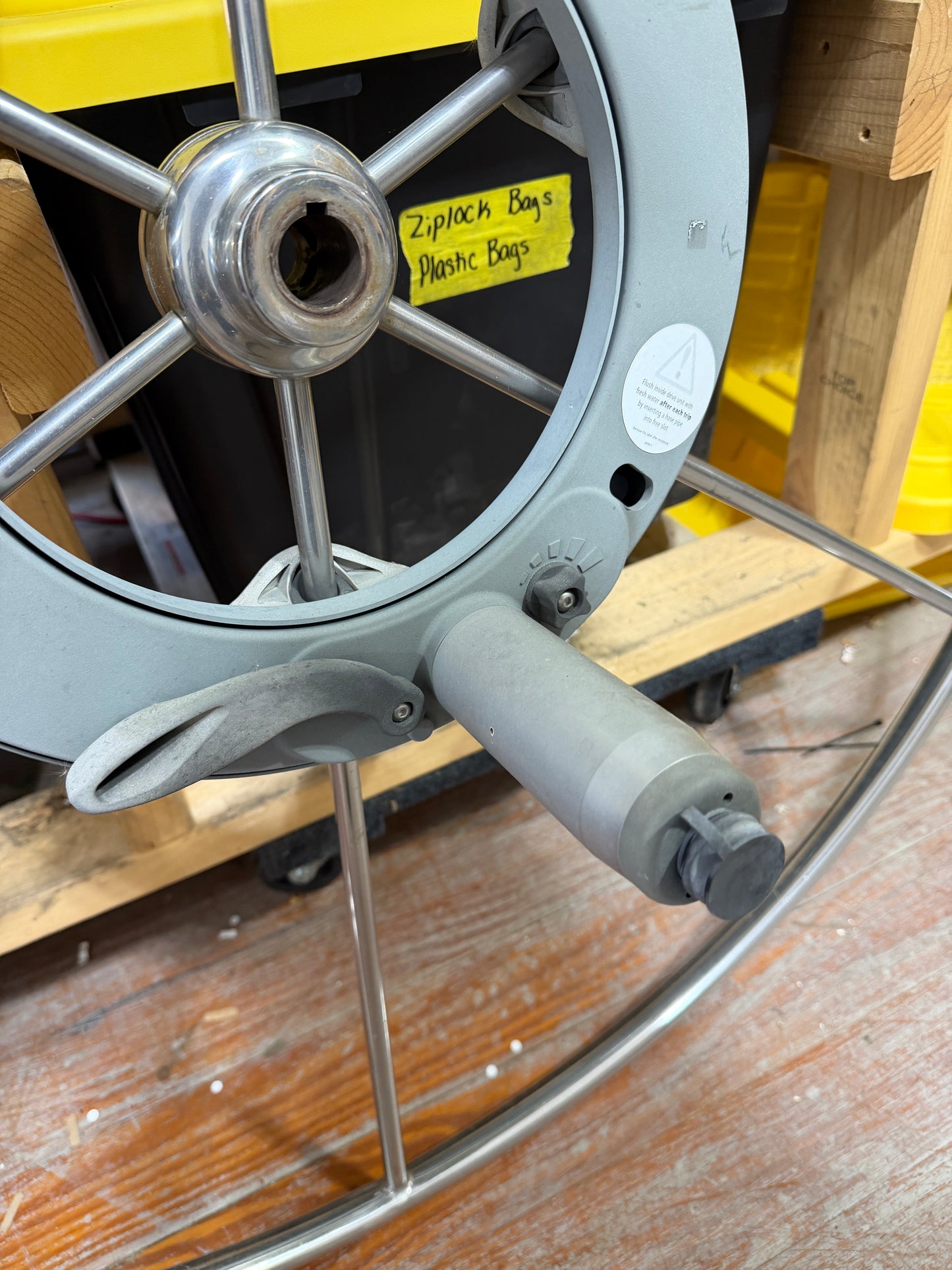 40" Edson Wheel With Raymarine Autopilot Wheel