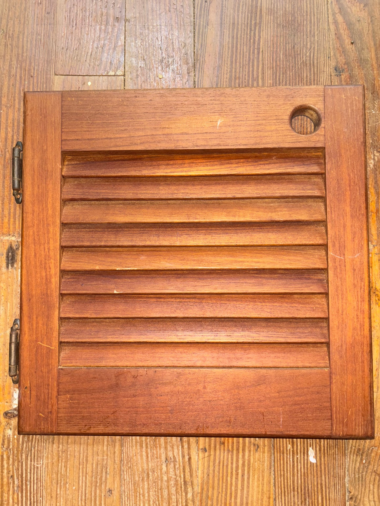 Seidleman 30 Interior Louvered Cabinet Door - ID 13 1/2" x 13 1/2" -- #42