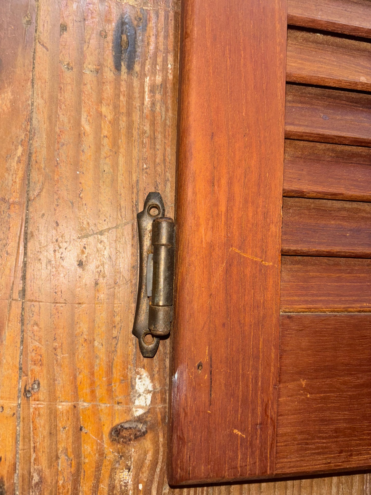 Seidleman 30 Interior Louvered Cabinet Door - ID 13 1/2" x 13 1/2" -- #42