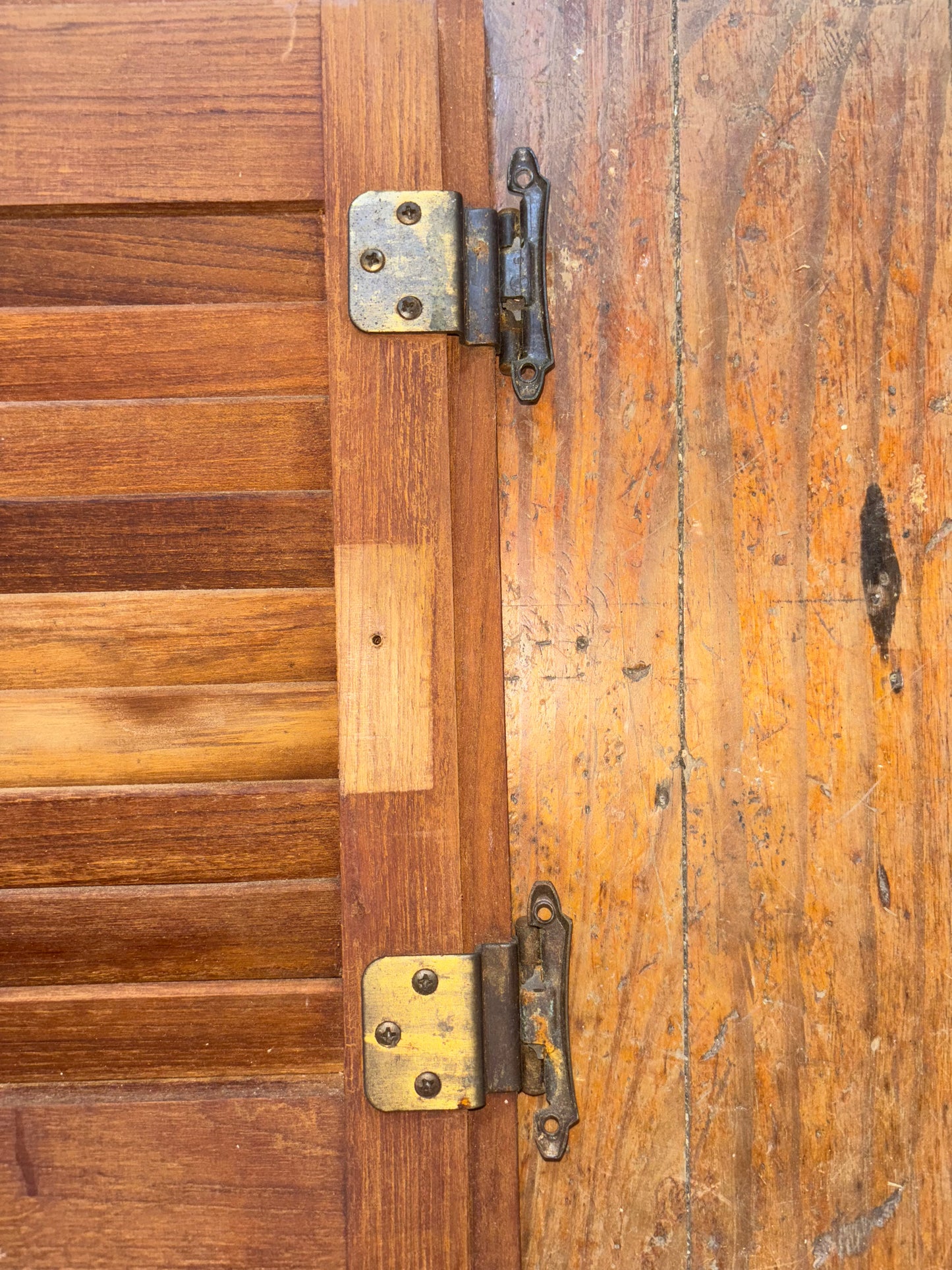 Seidleman 30 Interior Louvered Cabinet Door - ID 13 1/2" x 13 1/2" -- #42