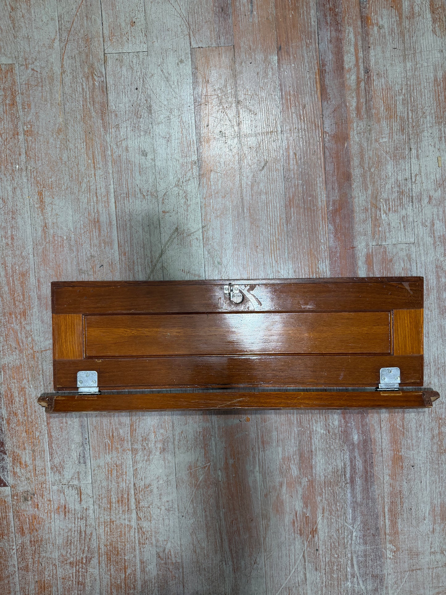 Columbia 36 Interior Door ID: 27 1/2" x 7 7/8" --#229