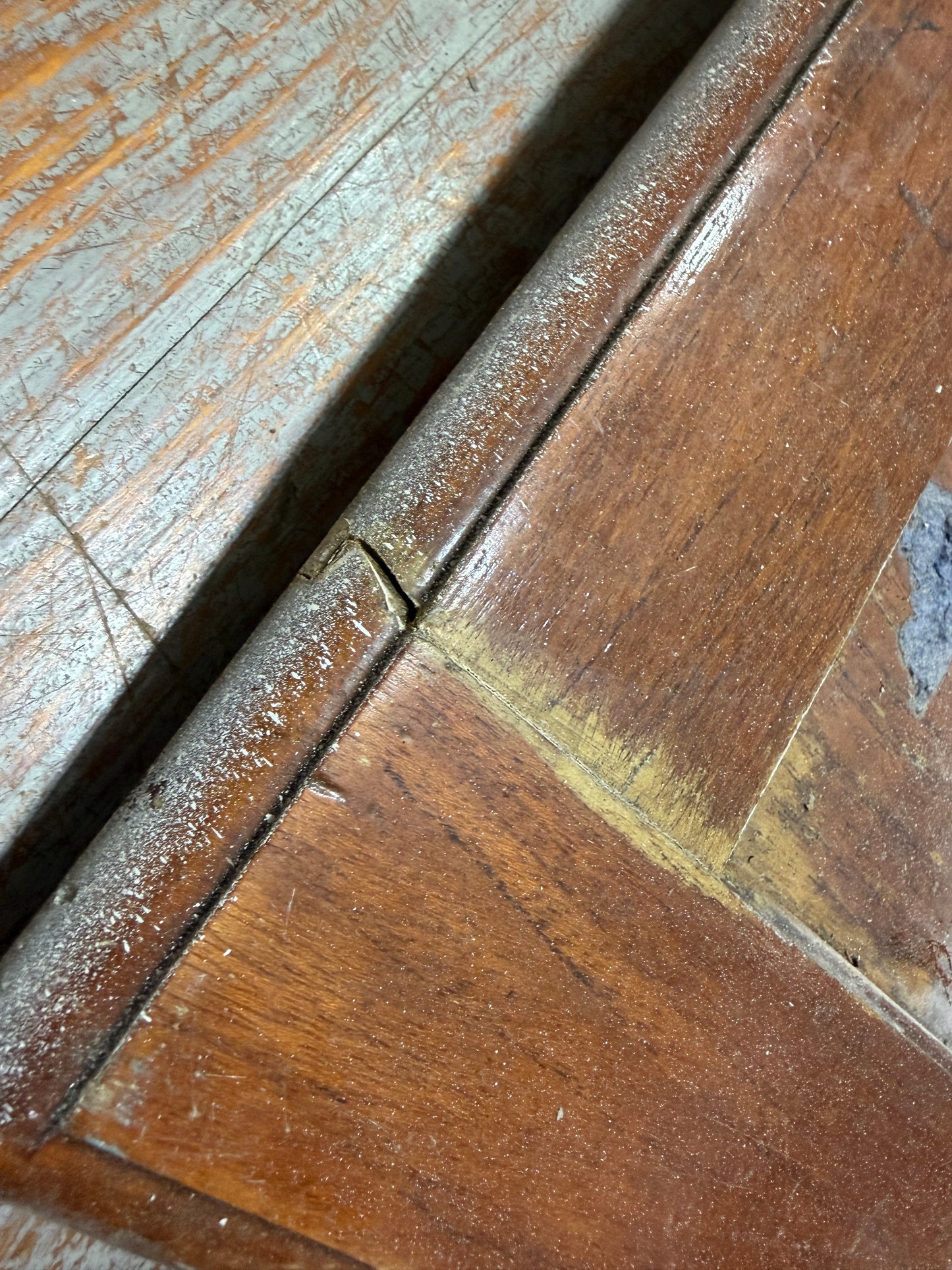 Columbia 36 Interior Door ID: 21" Long x 10 7/8" Wide x 3/8" Thick -- #231