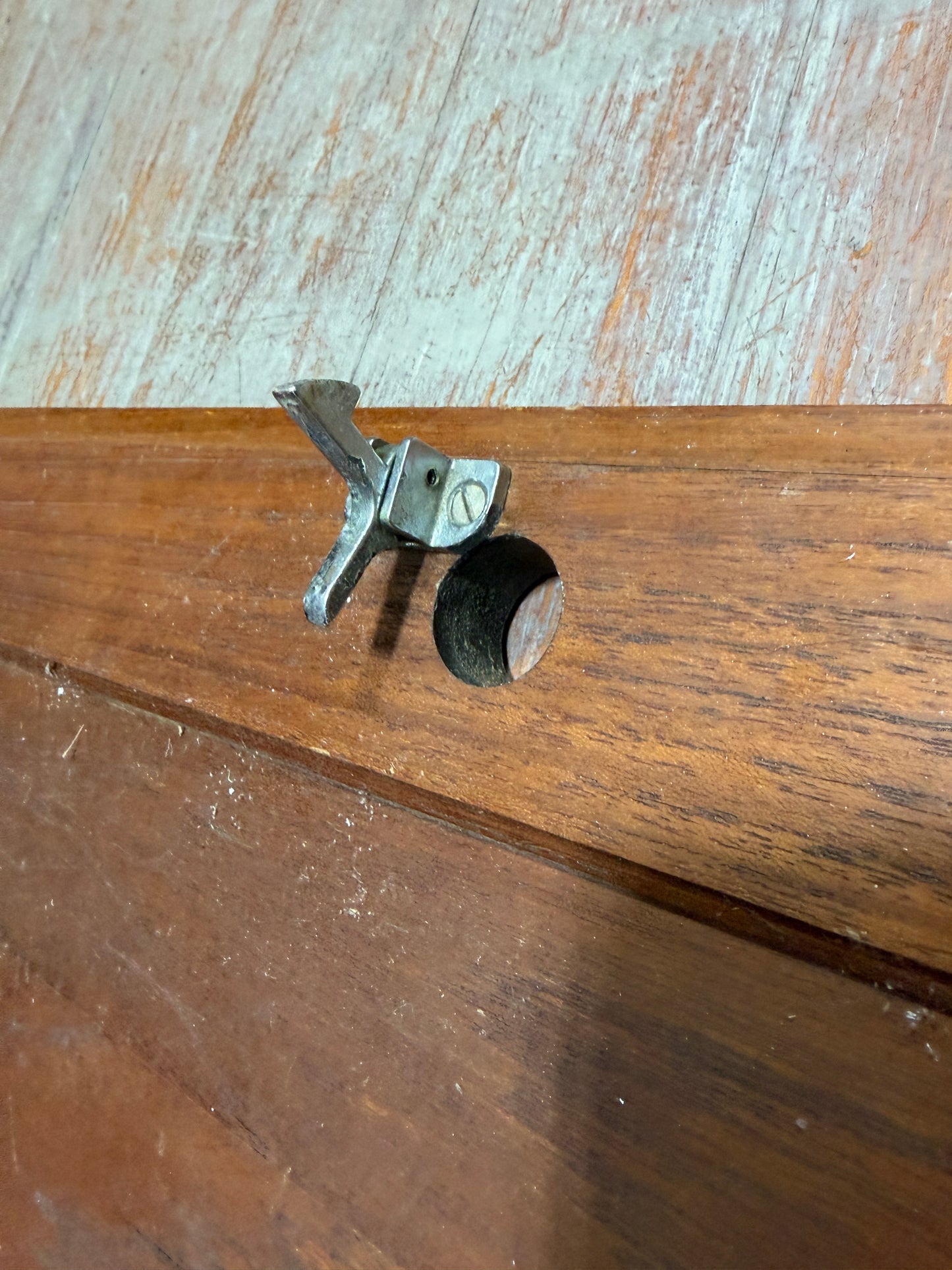 Columbia 36 Interior Door ID: 21" Long x 10 7/8" Wide x 3/8" Thick -- #231