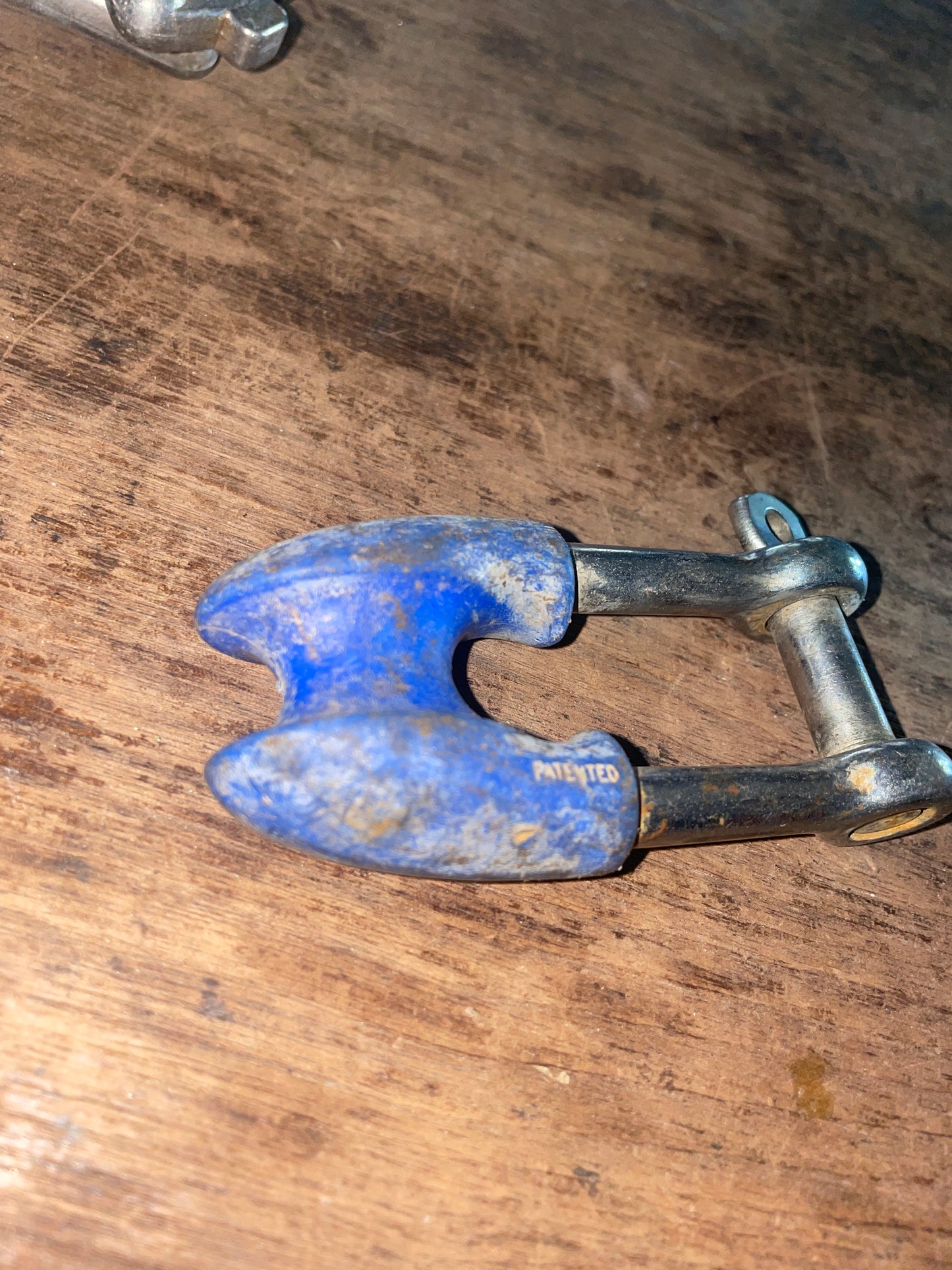 Wichard Main Halyard Shackle - 7/8”