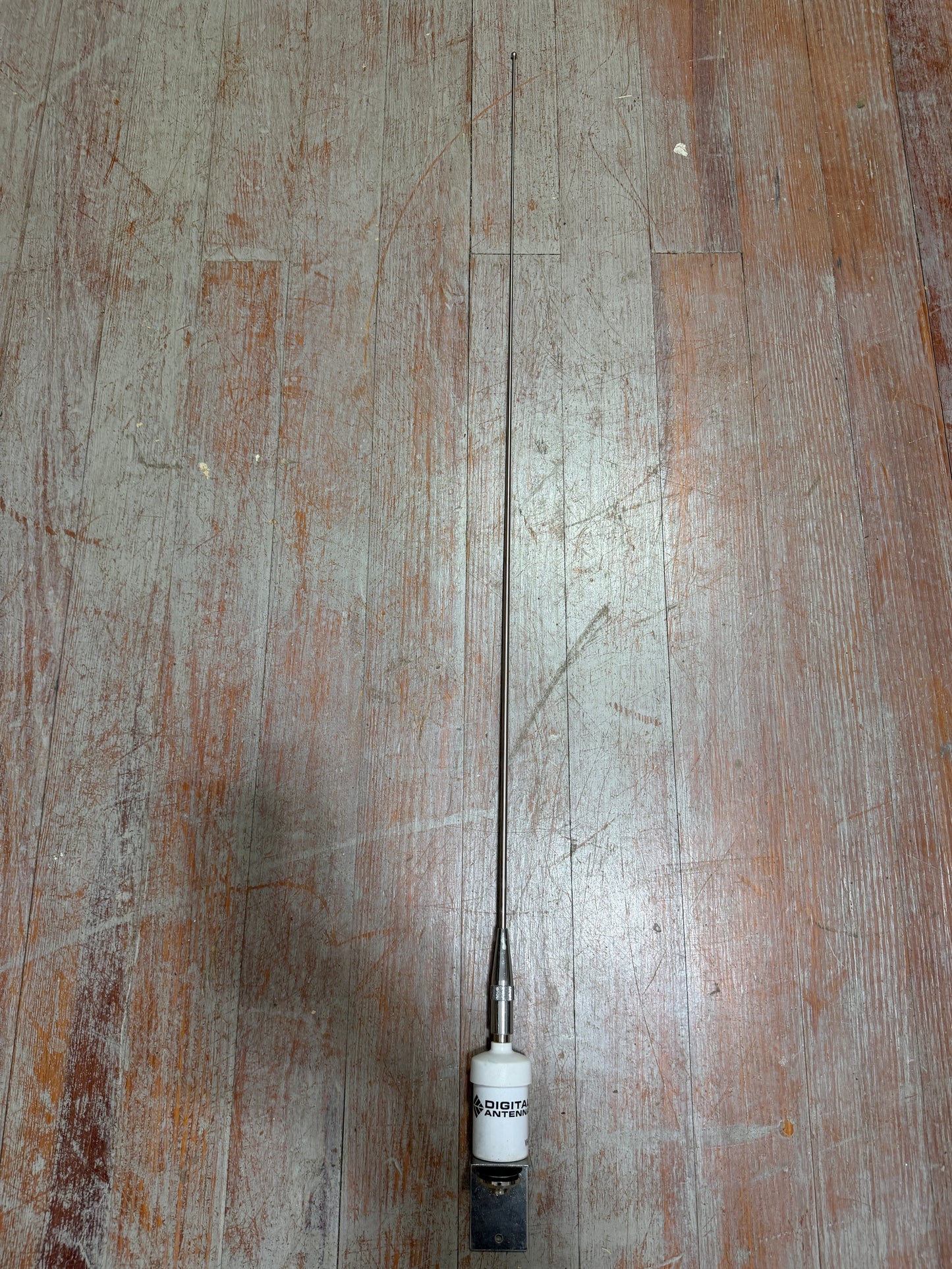 Digital VHG Antenna - NEW IN BOX MODEL #222