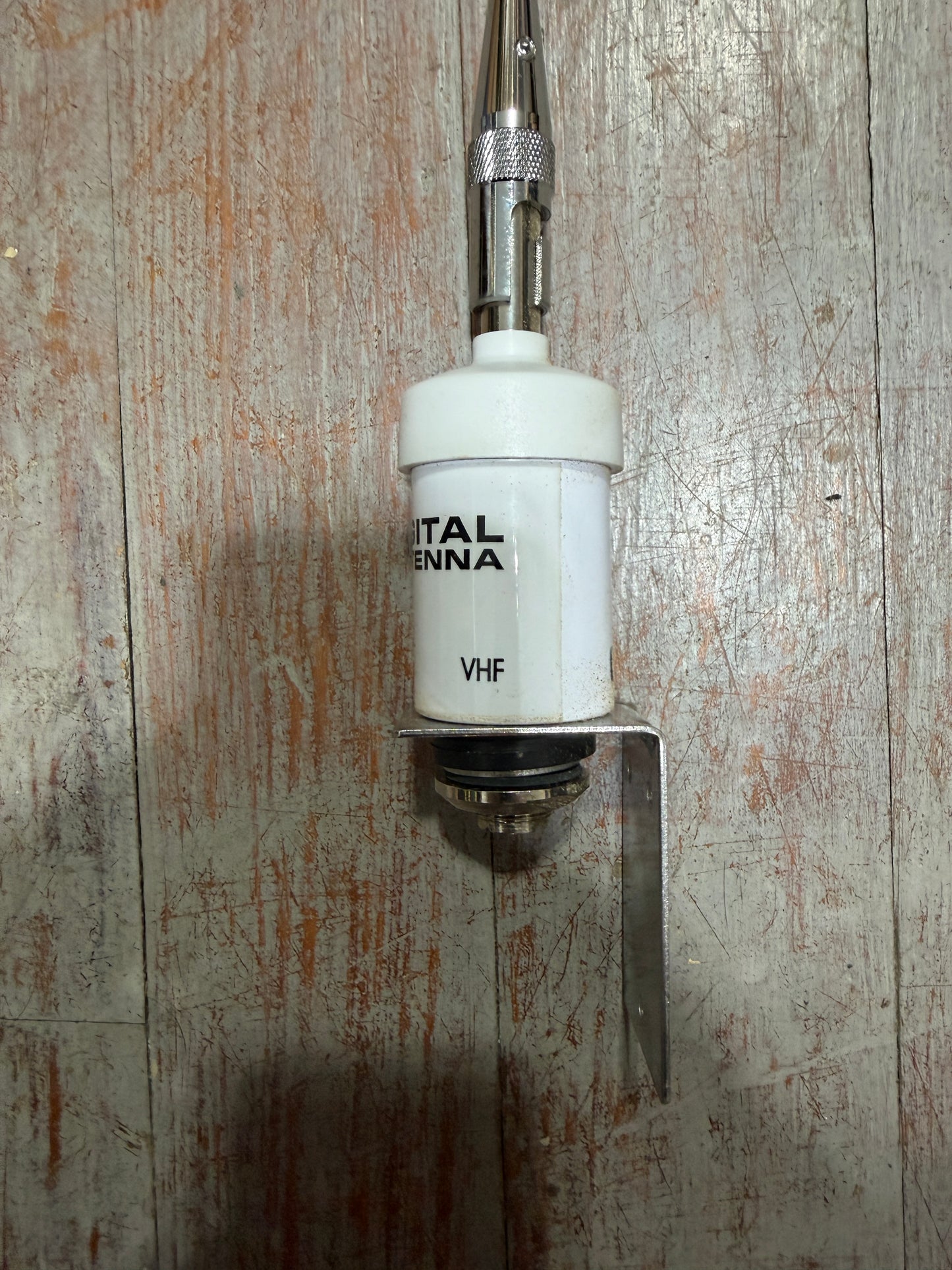 Digital VHG Antenna - NEW IN BOX MODEL #222