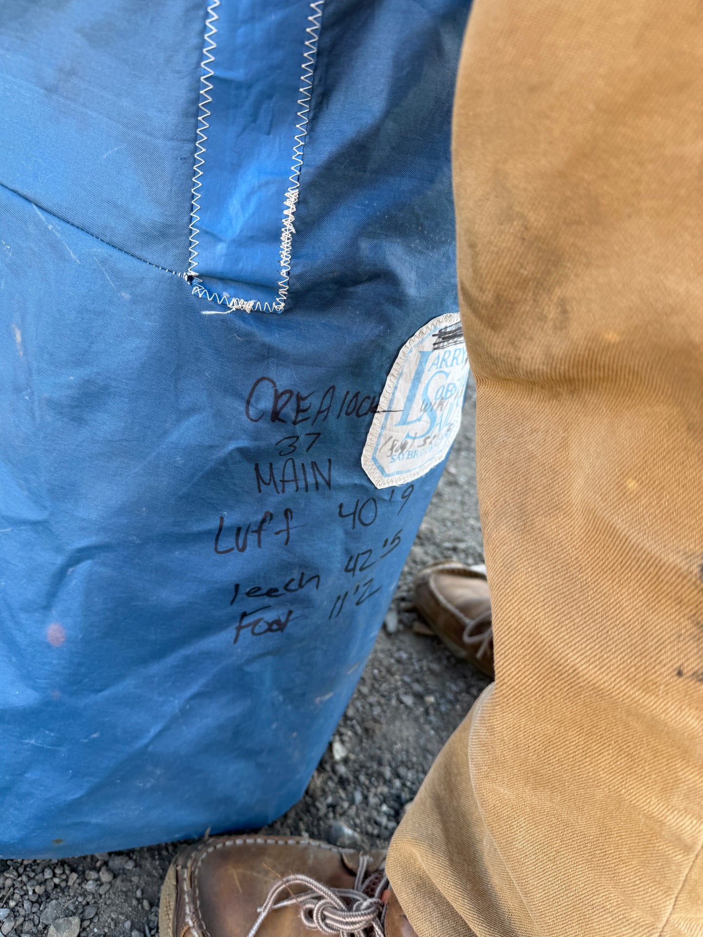 Crealock 37 Main Sail - Luff 40'9" x Leech 42'5" x Foot 11'2"